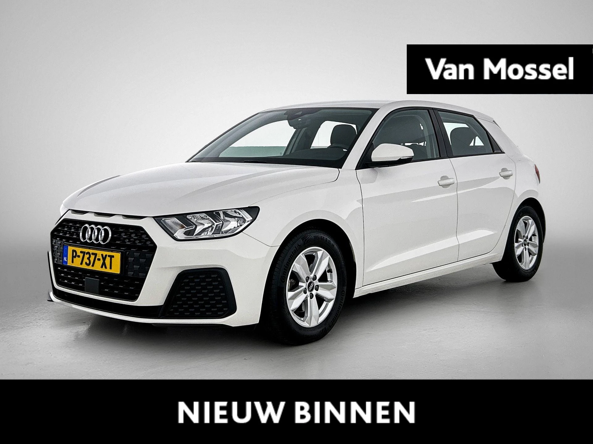 Audi-A1 Sportback-image-0
