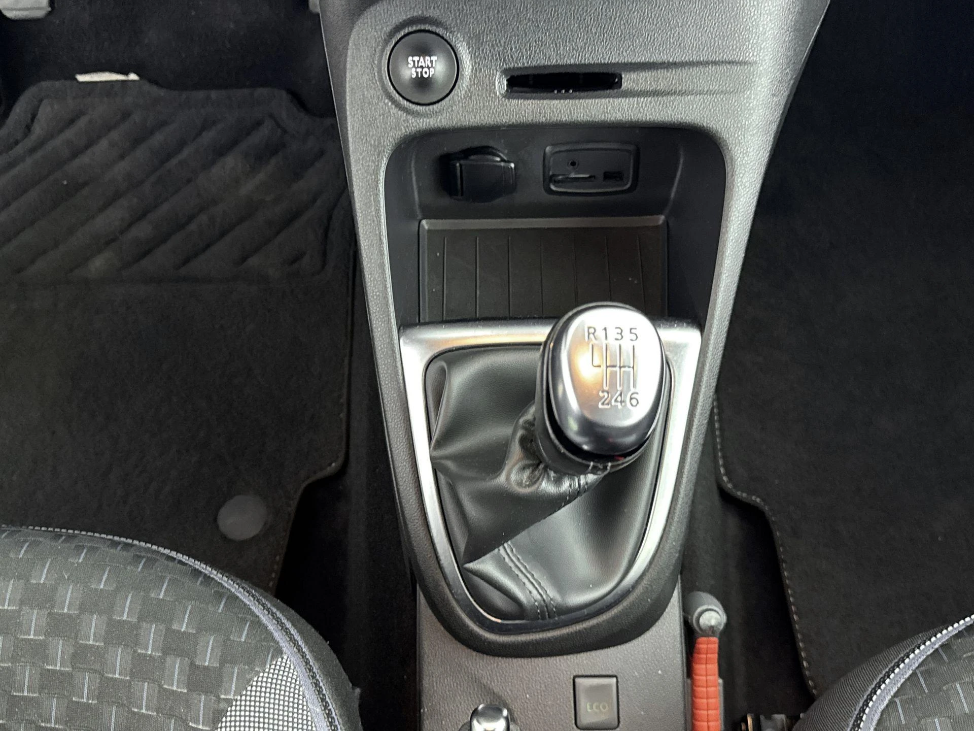 Renault-Captur-image-20