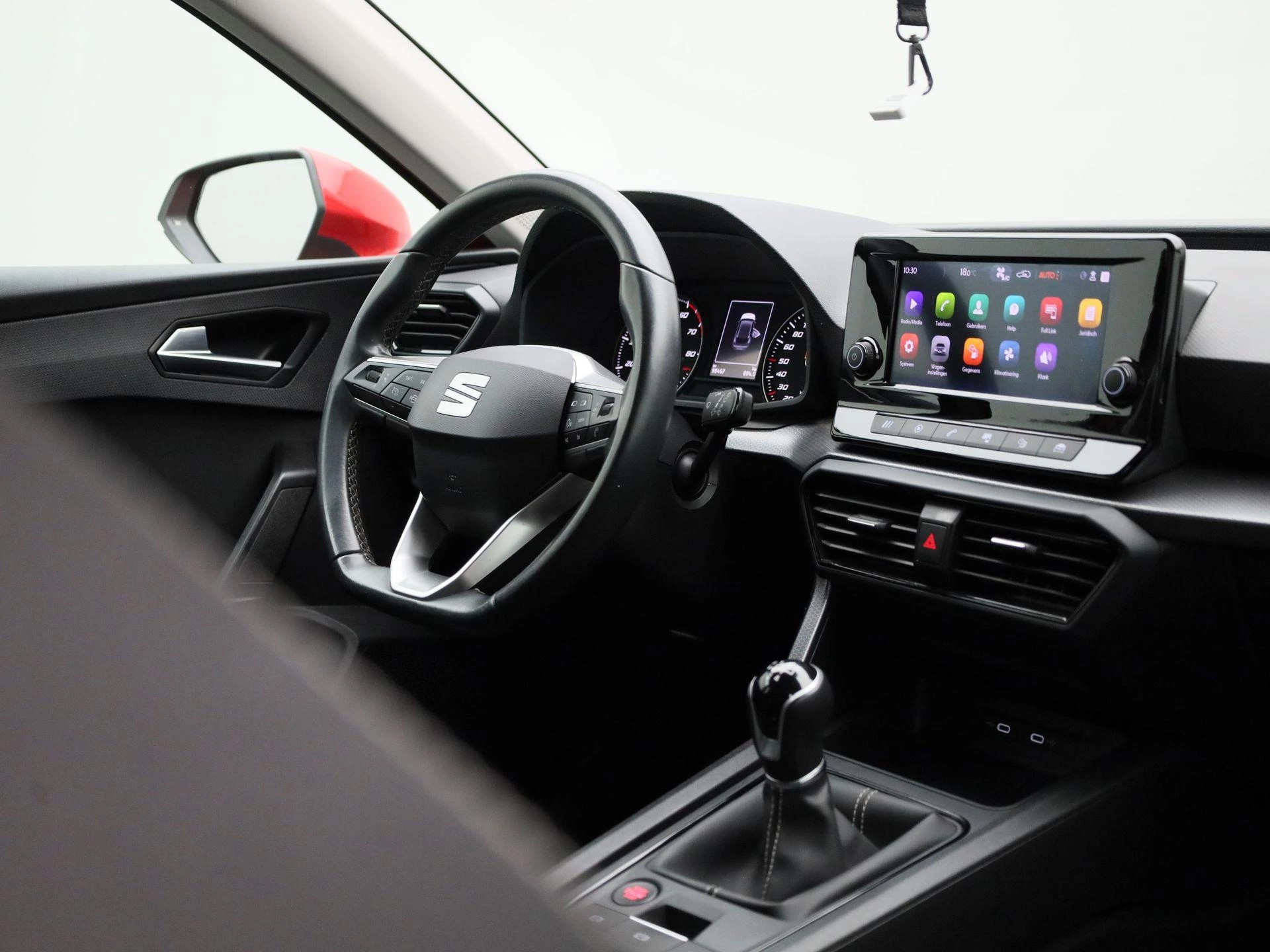 SEAT-Leon-image-33