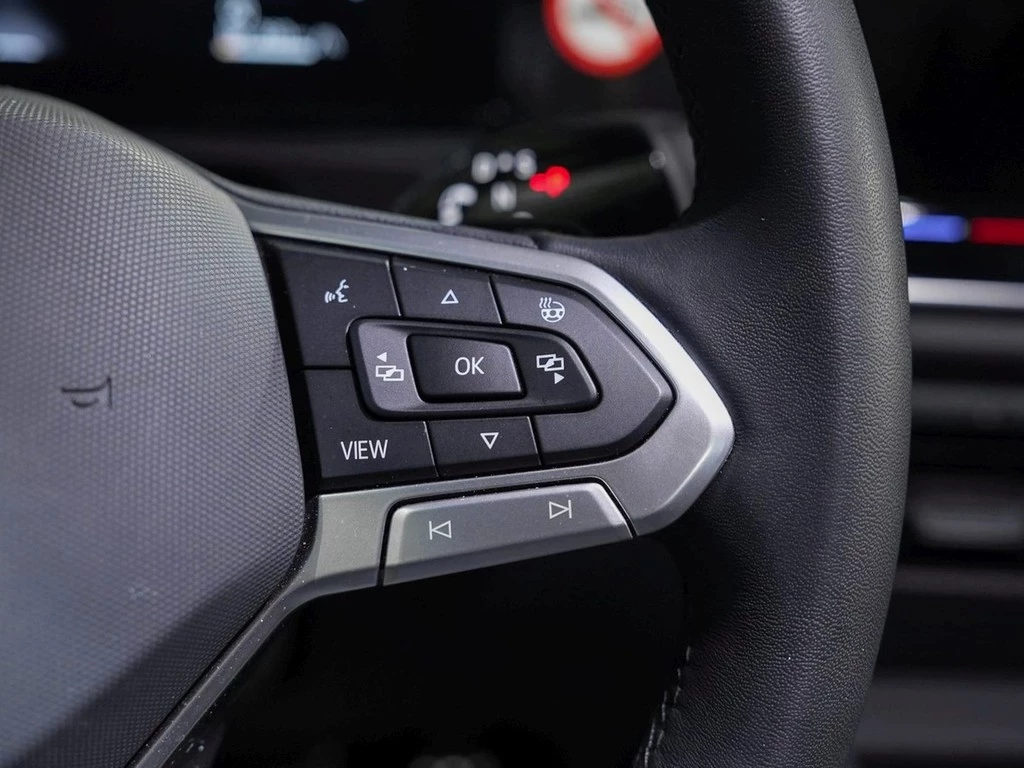 Volkswagen Tiguan 2,0 TDI DSG Goal,AHK,LED,360° Kamera Lenkrad/Sitzheizung,Climatronic,ALU