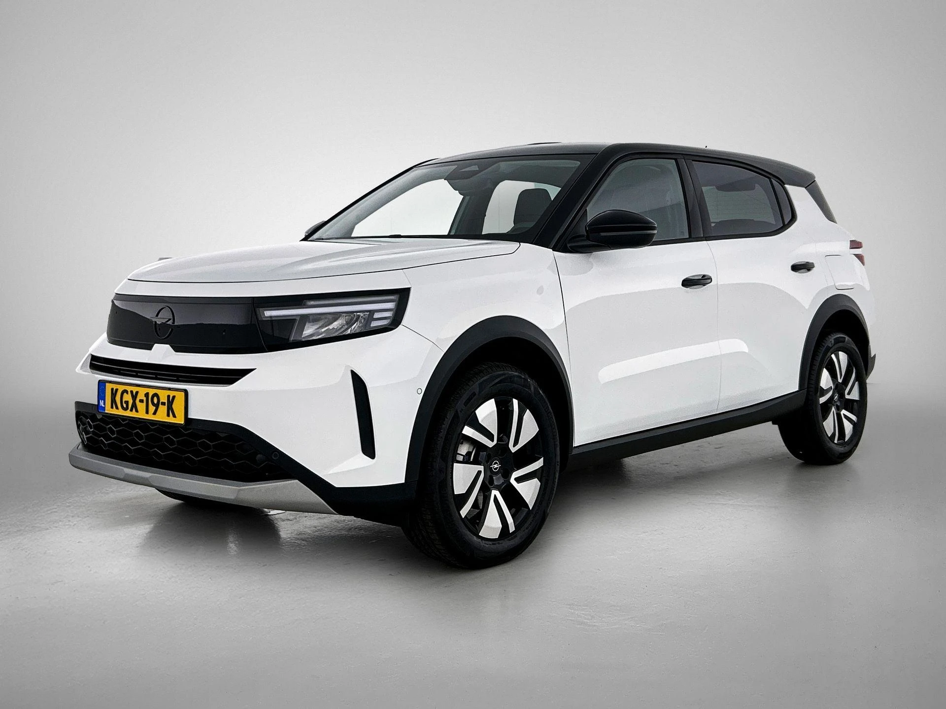 Opel Frontera - 1