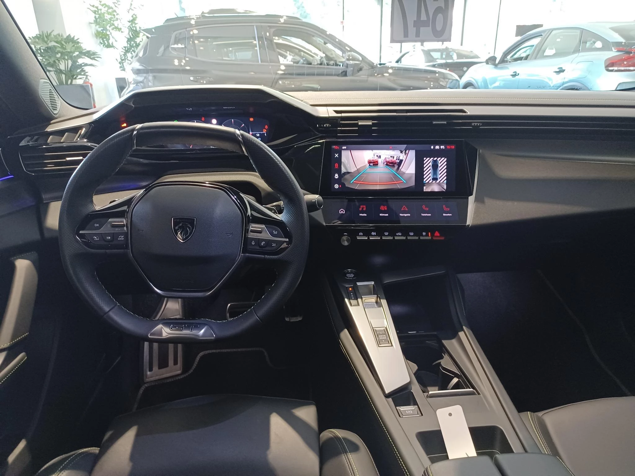 Peugeot-408-image-16