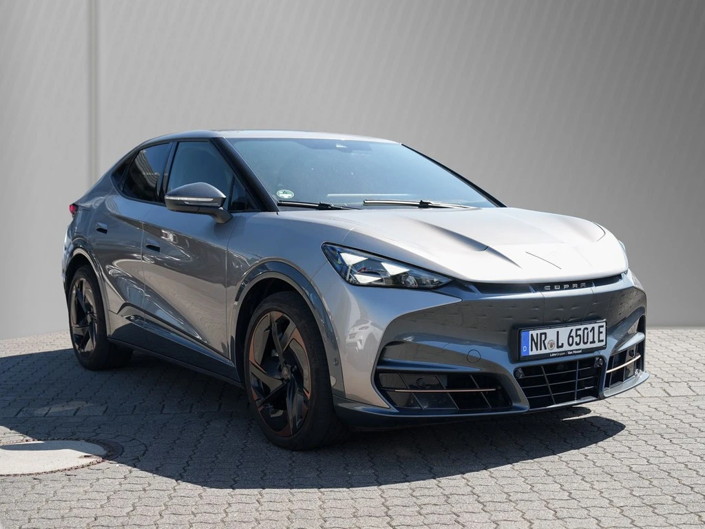 CUPRA-Tavascan-image-2