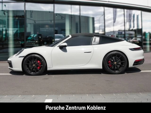 Porsche-911-image-1