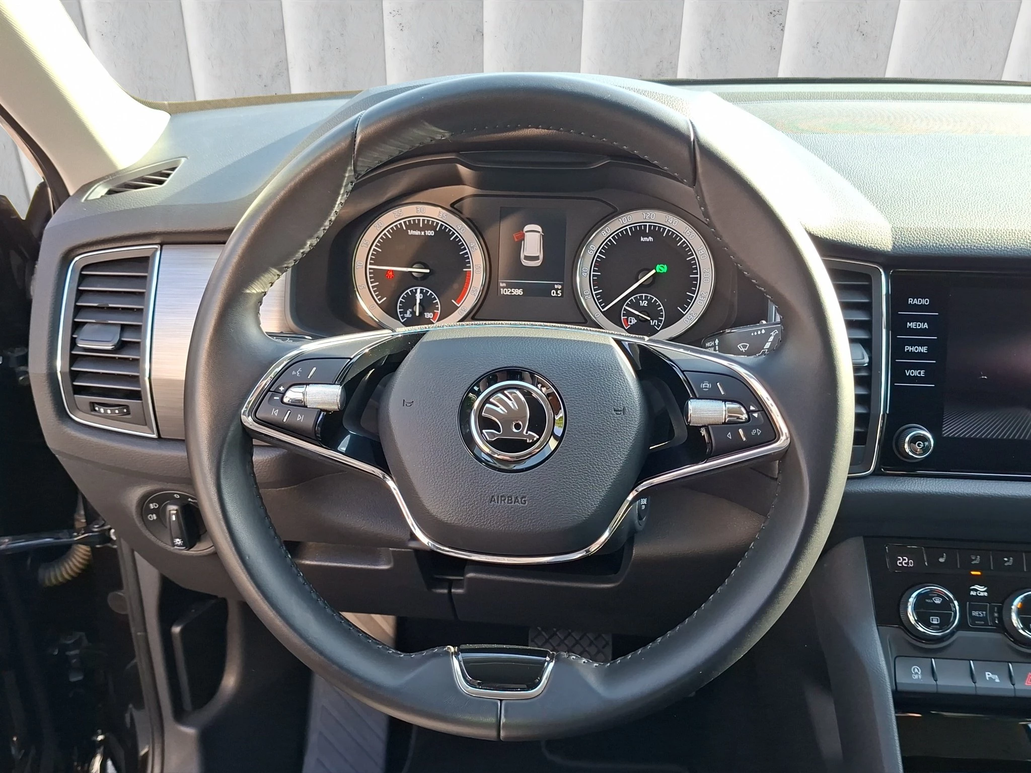 Škoda Kodiaq Ambition 2.0 TDI Aut. | SHZ | PDC | LMF | Navi | Klima | BT