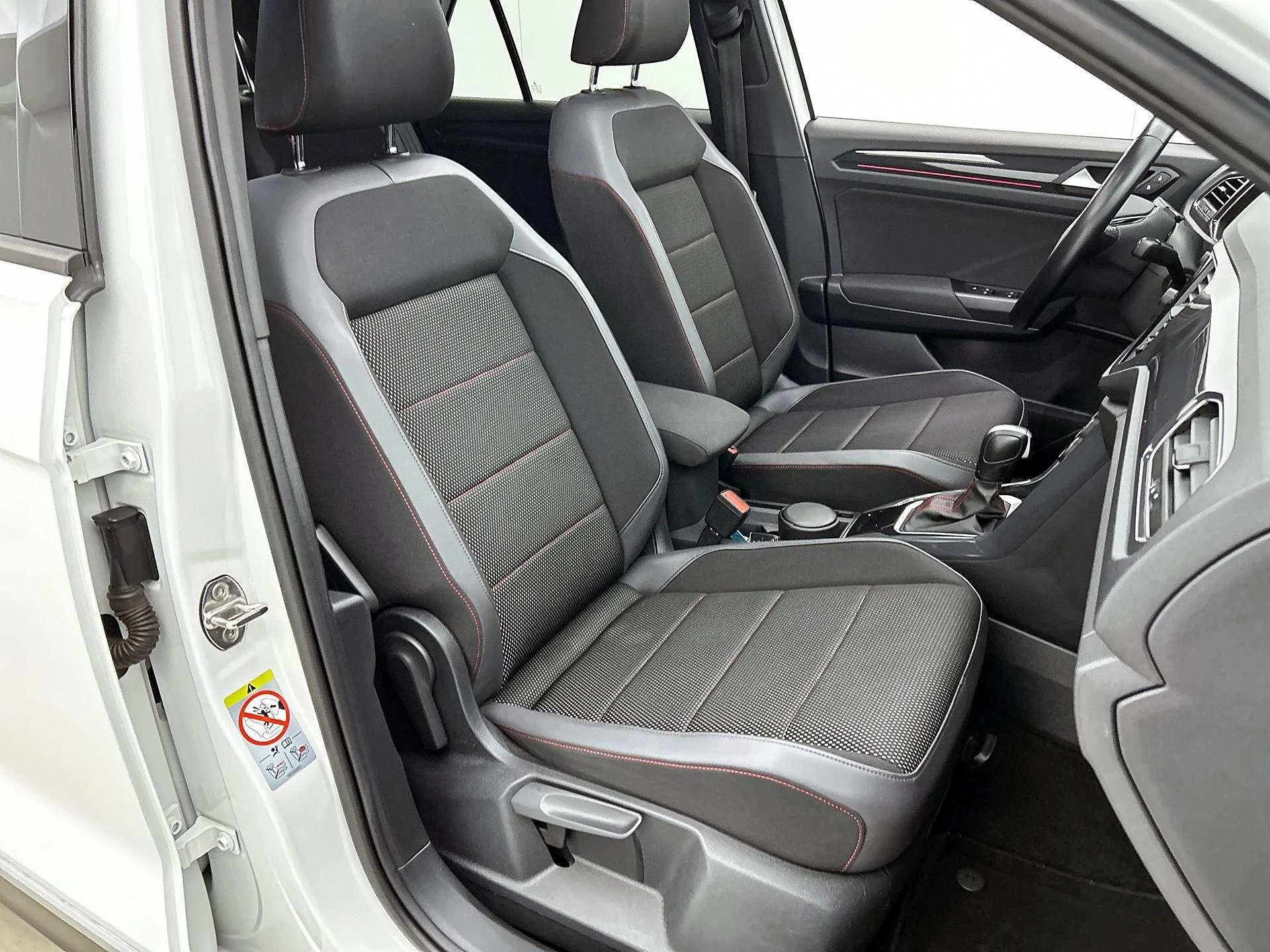 Volkswagen T-Roc 1.5 TSI Sport | 150 PK |