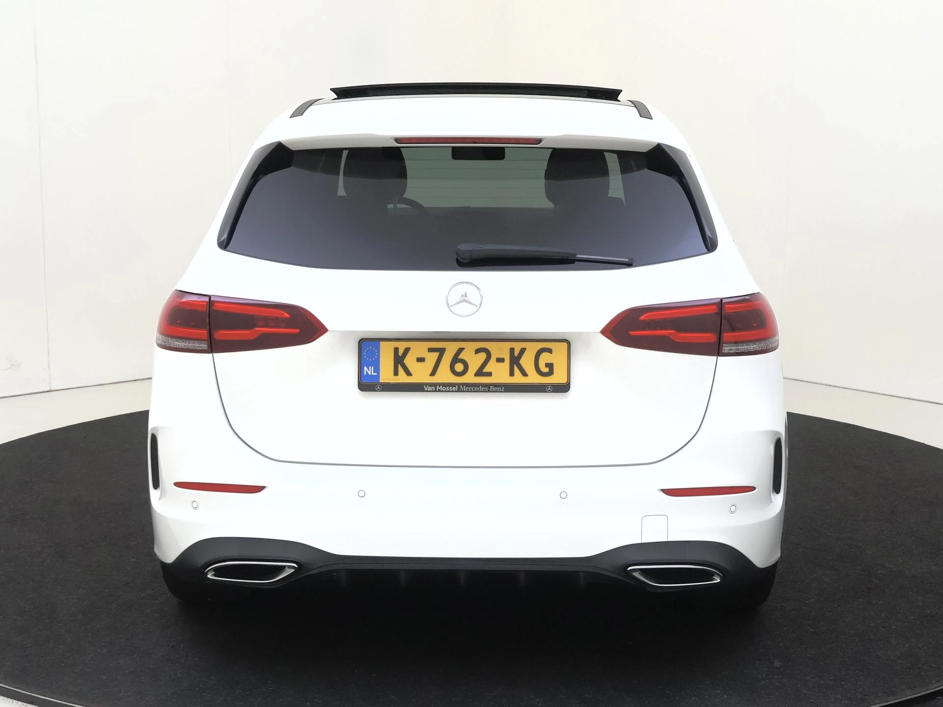 Mercedes-Benz-B-Klasse-image-7