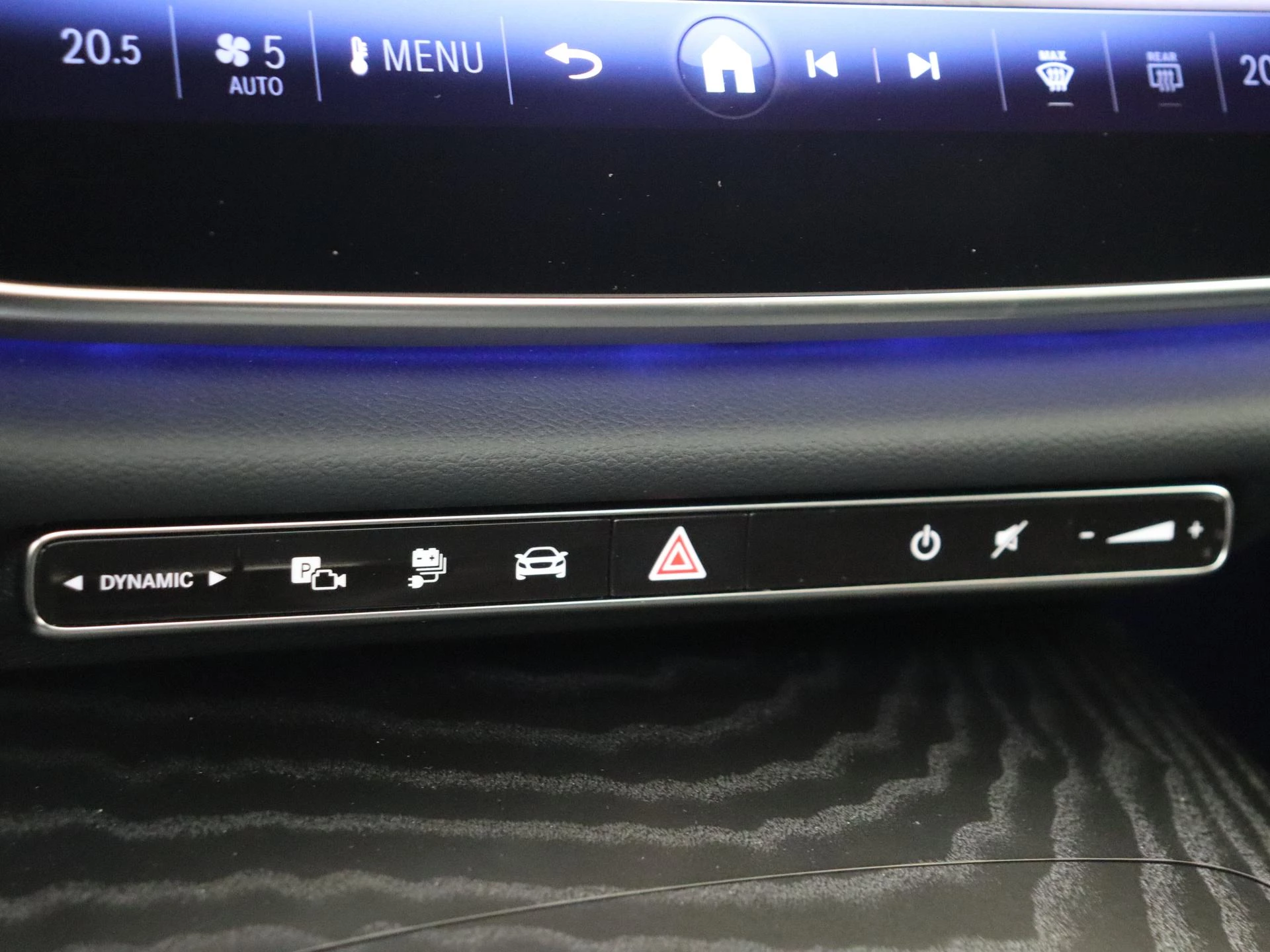 Mercedes-Benz-E-Klasse-image-19