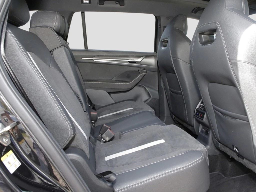 Škoda Kodiaq 2.0 TDI 4x4 DSG Sportline 20" Pano 7Sitzer