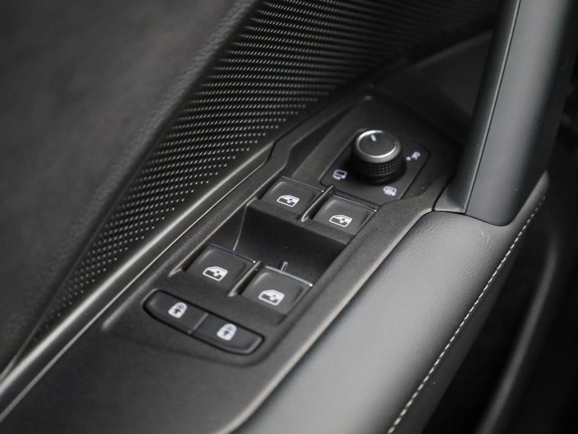 Volkswagen-Tayron-image-26