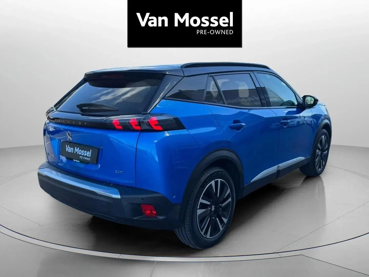 Peugeot-e-2008-image-4