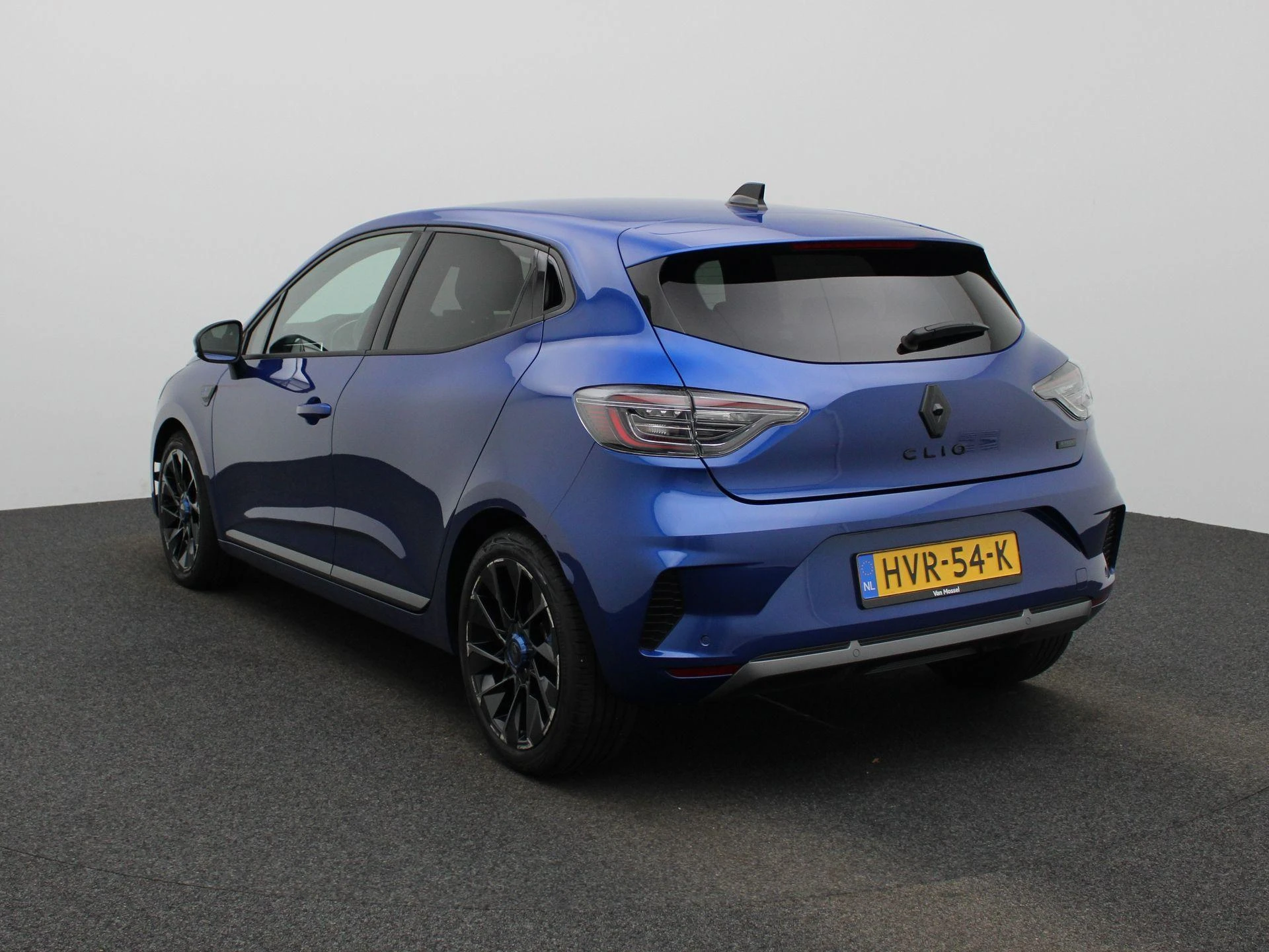 Renault-Clio-image-1