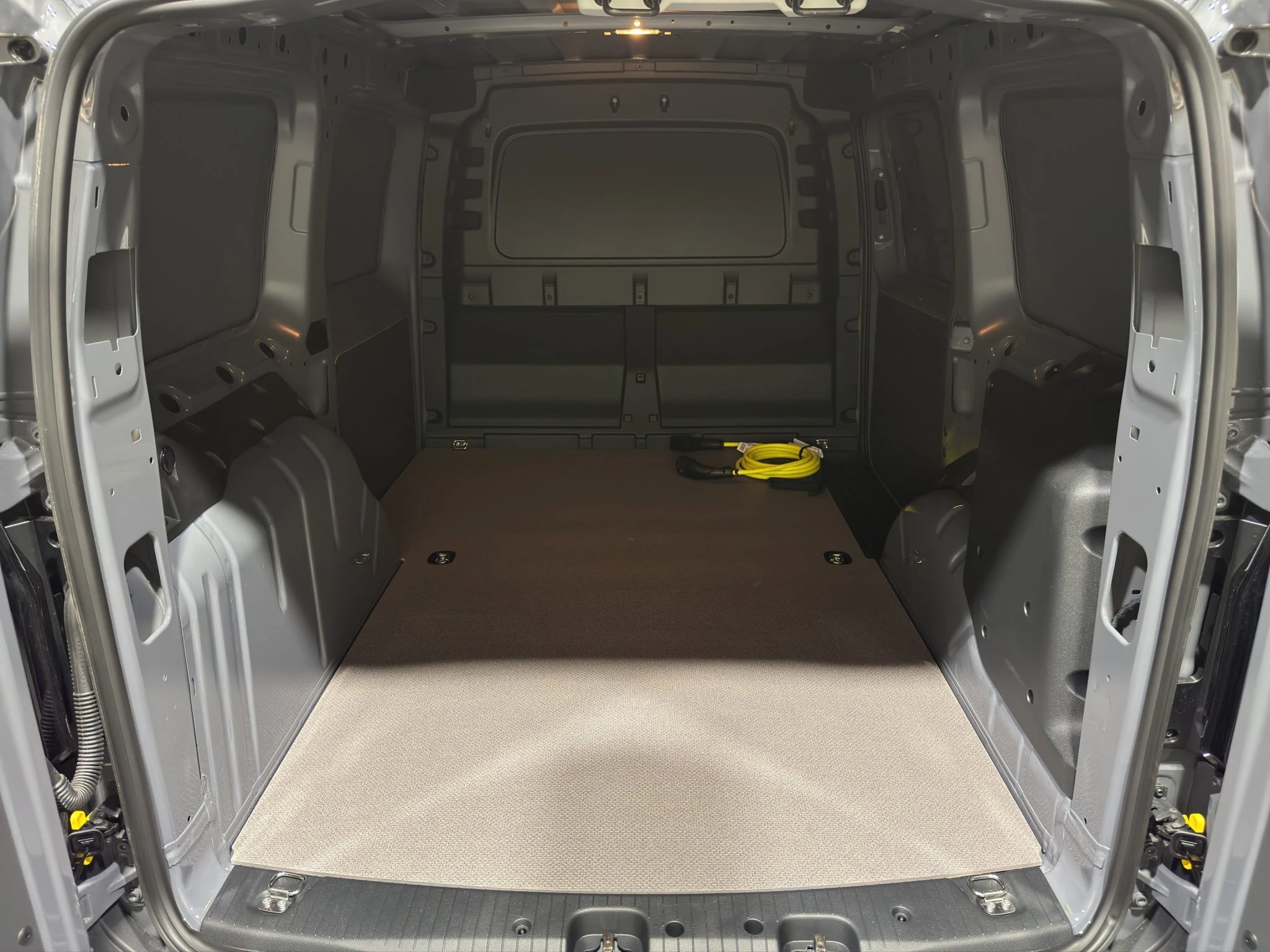 Ford-Transit Connect-image-13