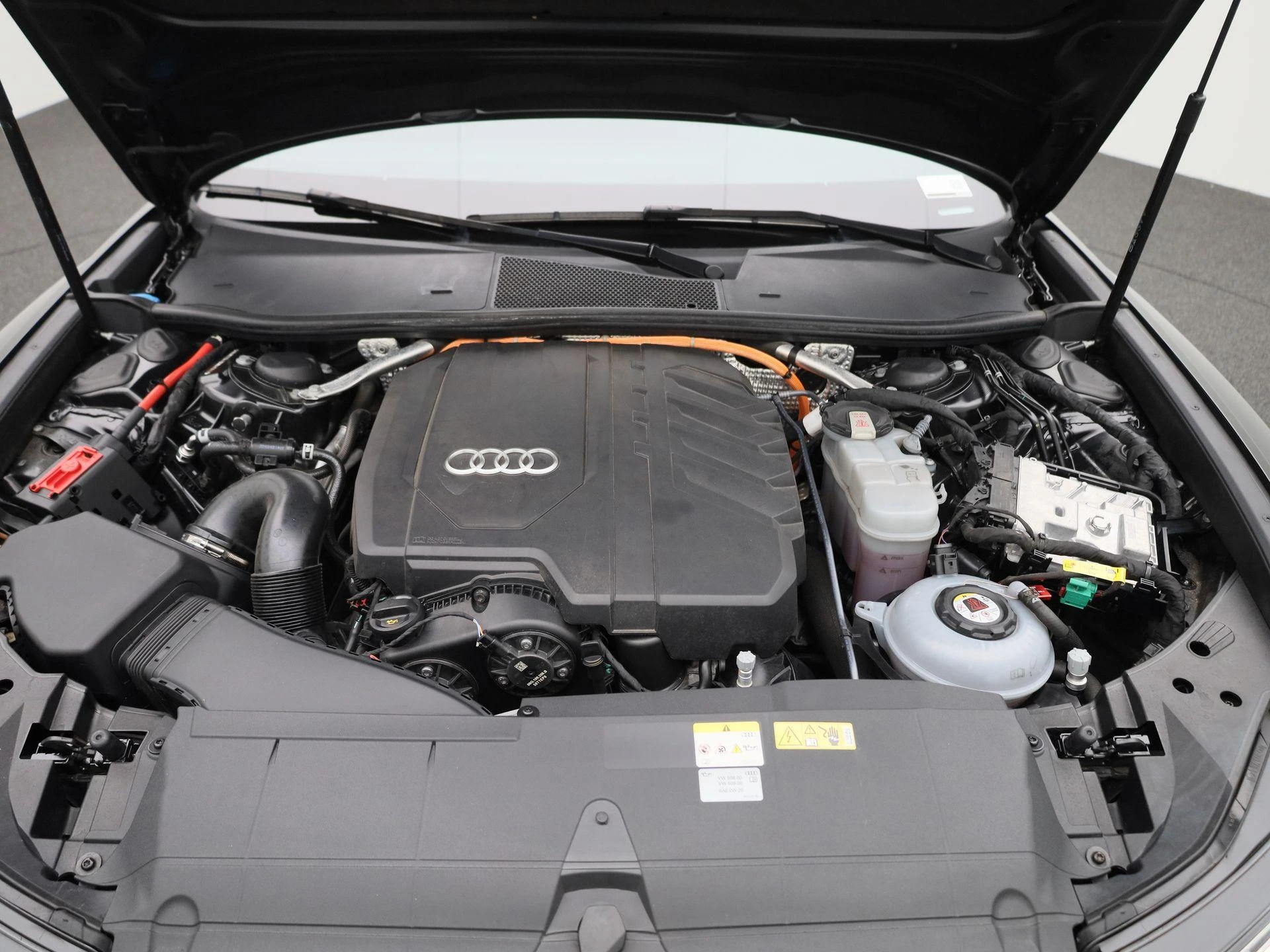 Audi-A6-image-45