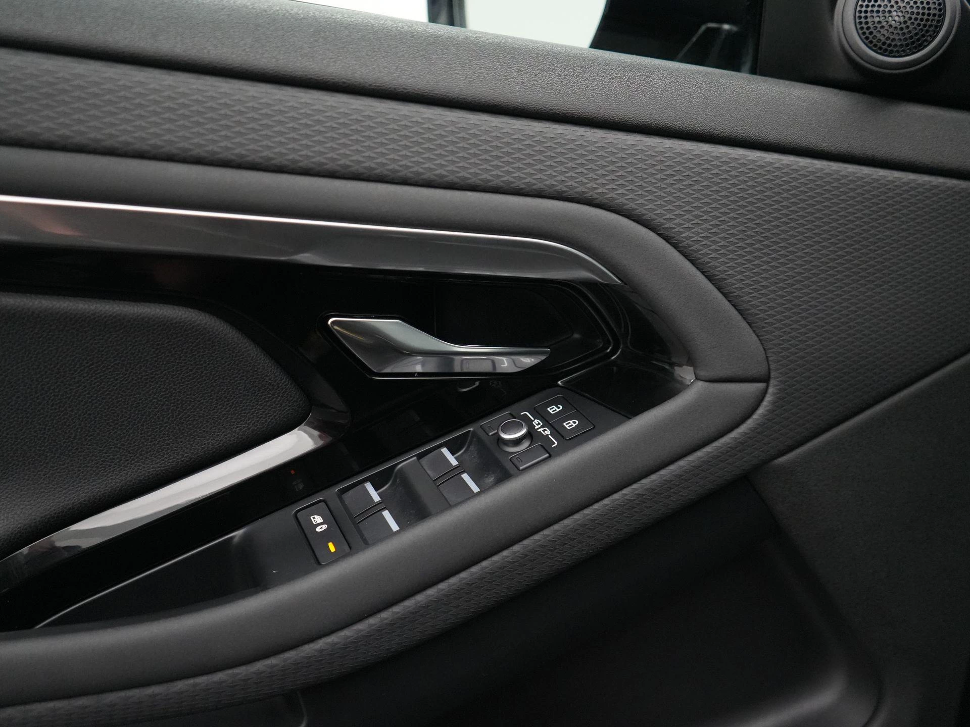Land Rover Range Rover Evoque 1.5 P300e AWD R-Dynamic SE