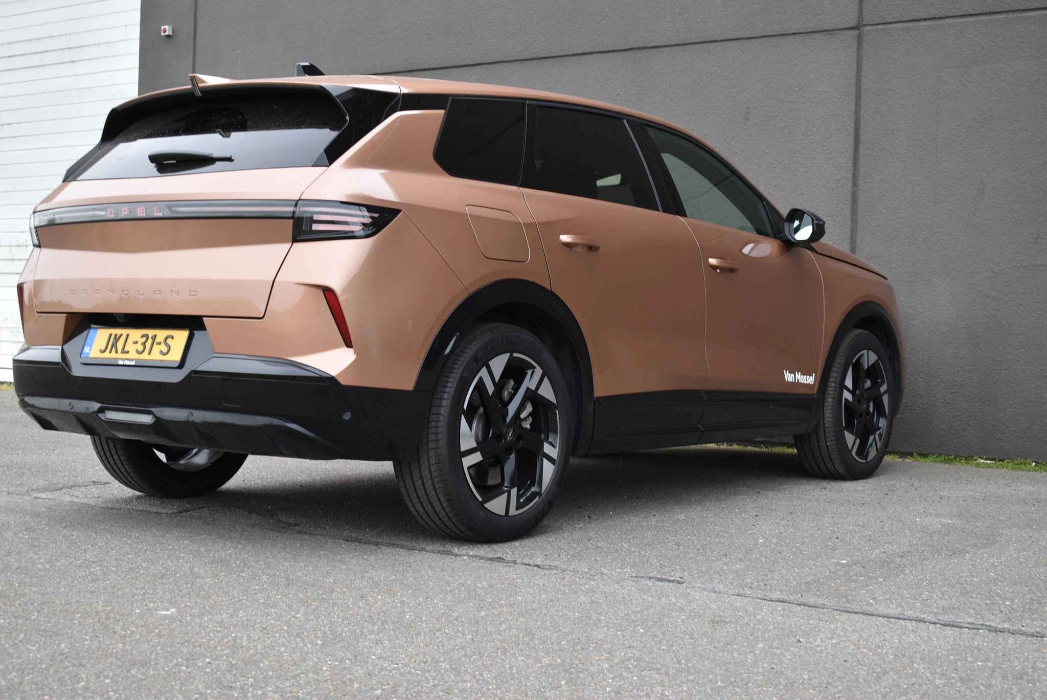 Opel-Grandland-image-4