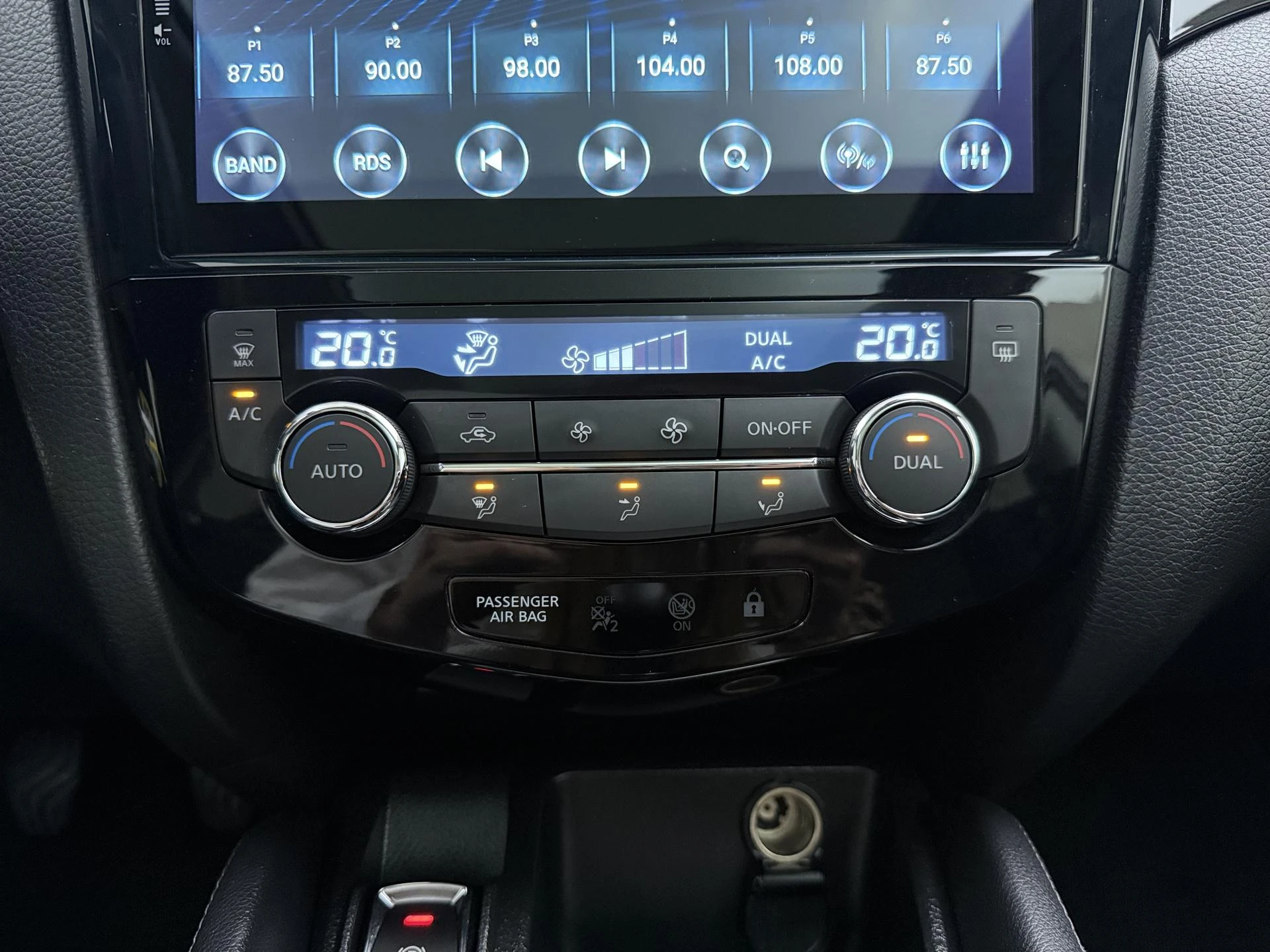 Nissan-QASHQAI-image-19