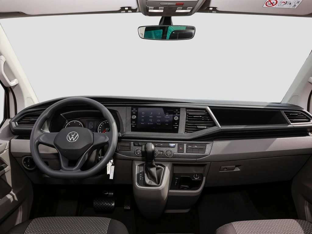 Volkswagen-Transporter-image-10