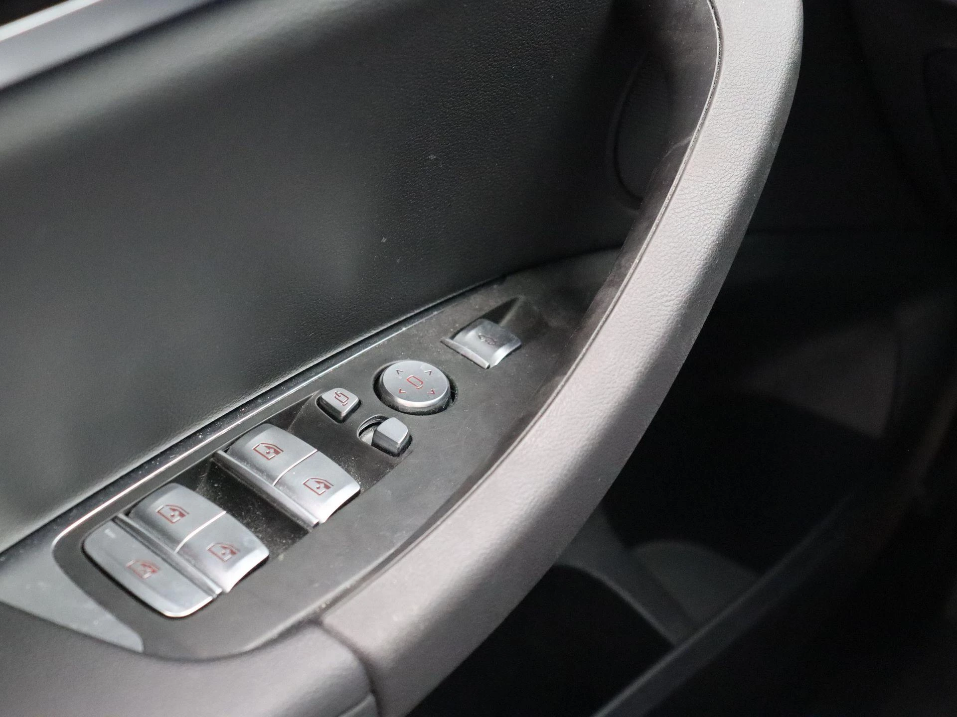 BMW-iX3-image-19