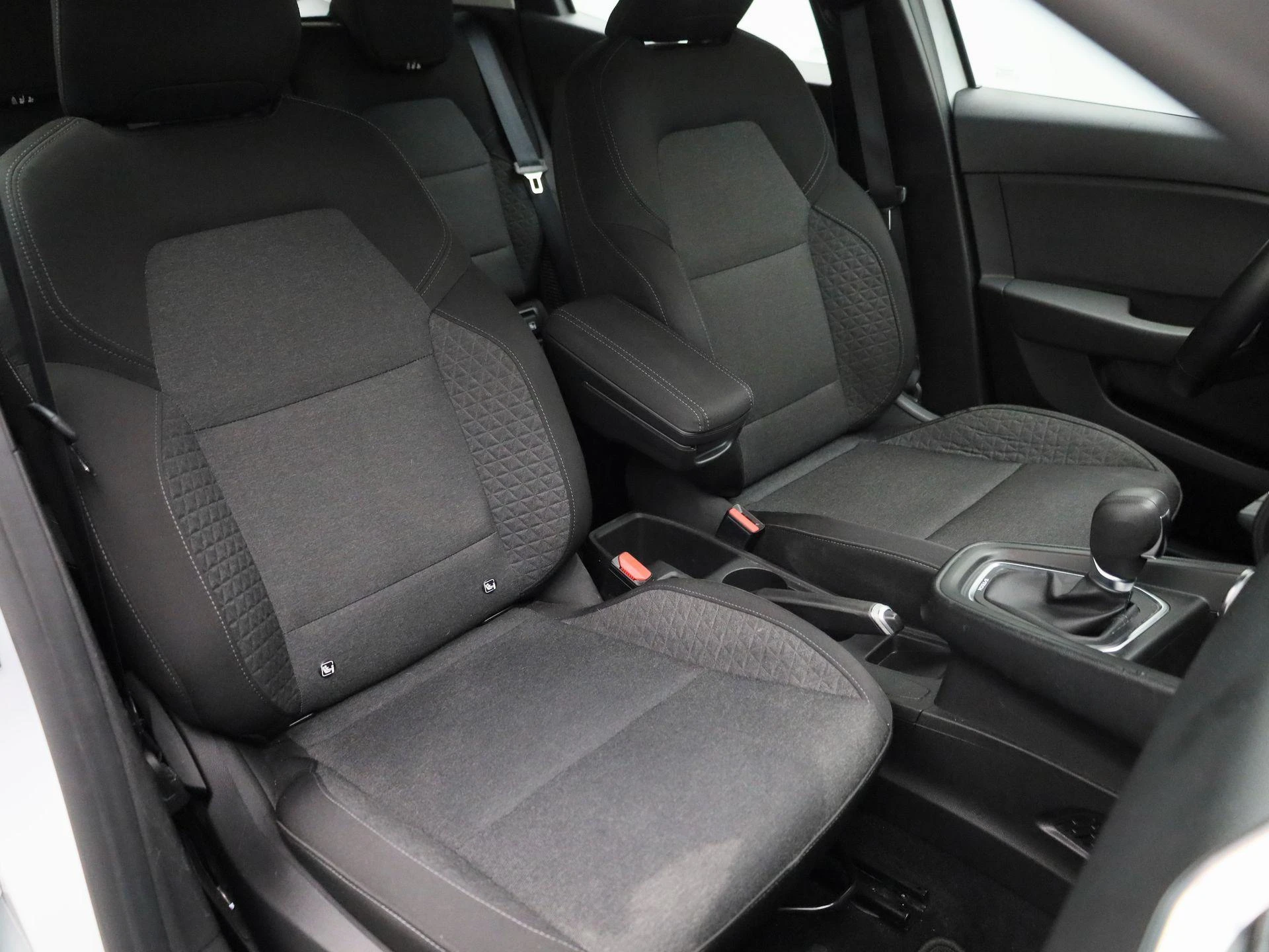 Renault-Clio-image-31