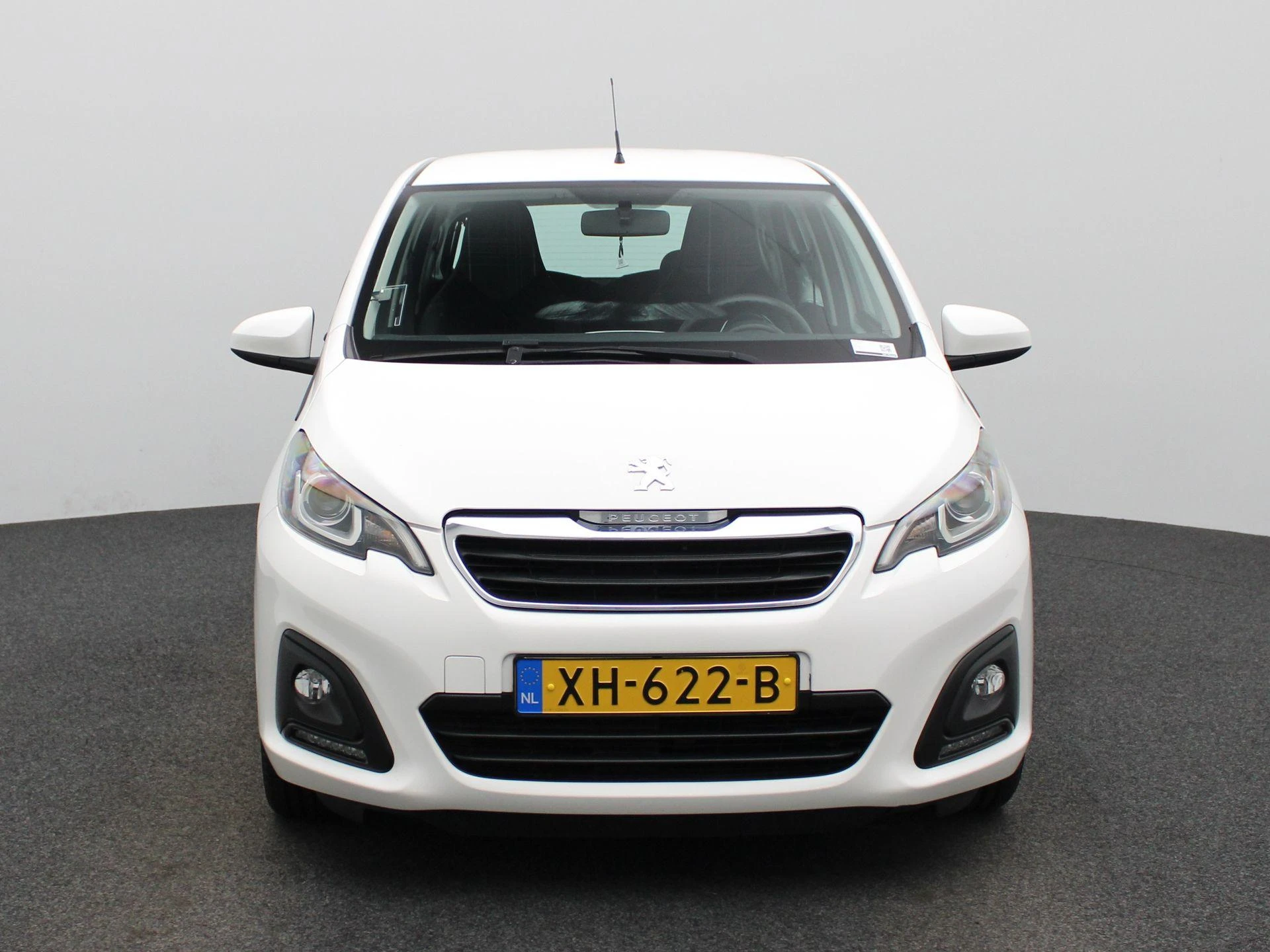 Peugeot-108-image-2