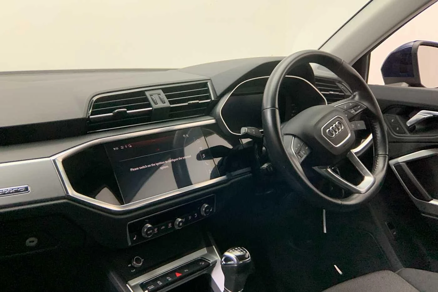 Audi-Q3-image-11