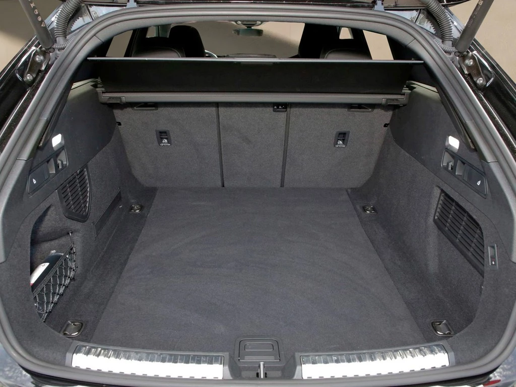 Audi A5 Avant 2.0 TFSI S Line edition one TECH-PRO*LEDER*AHK*MATRIX*SHZ