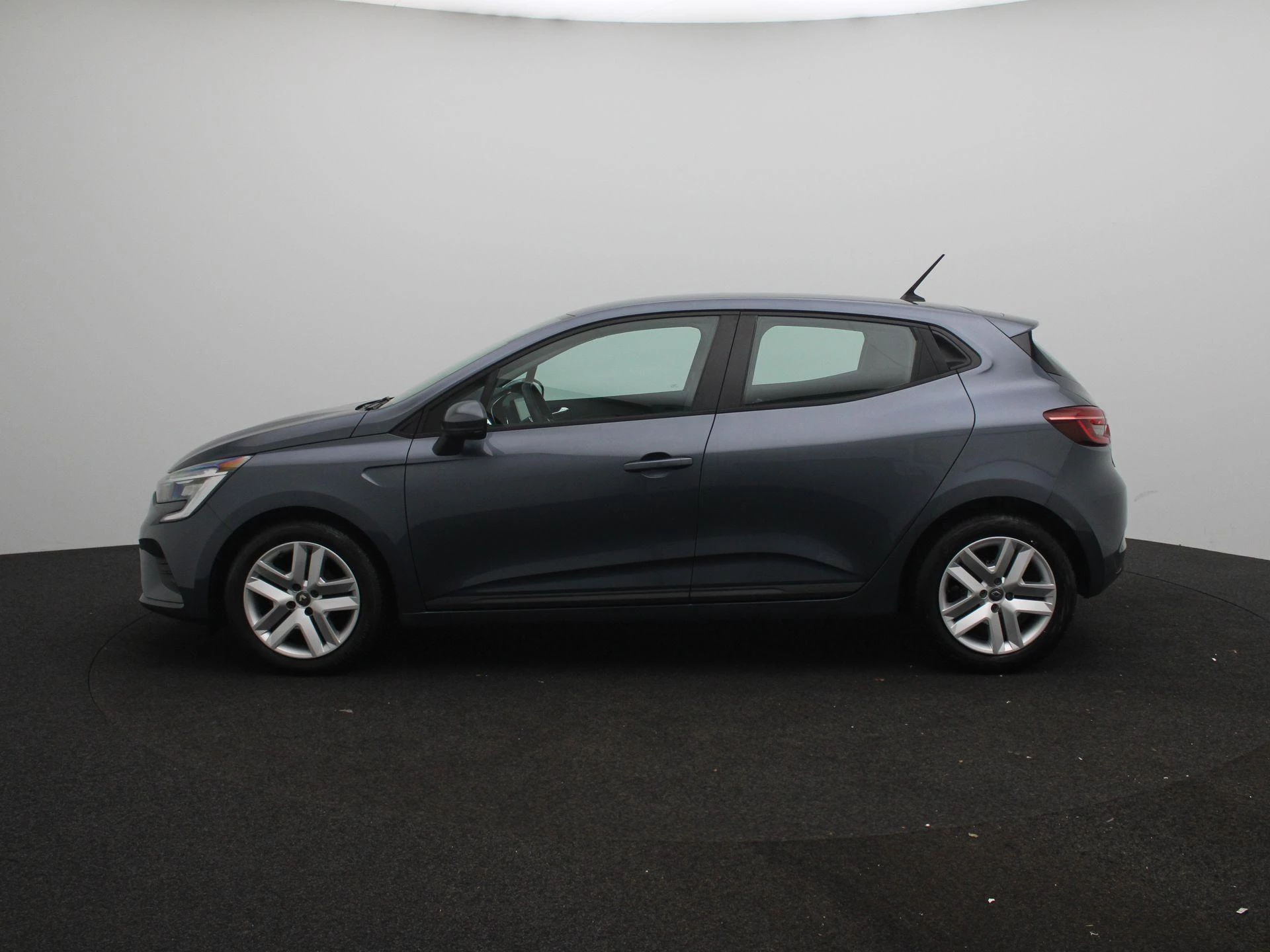 Renault-Clio-image-3