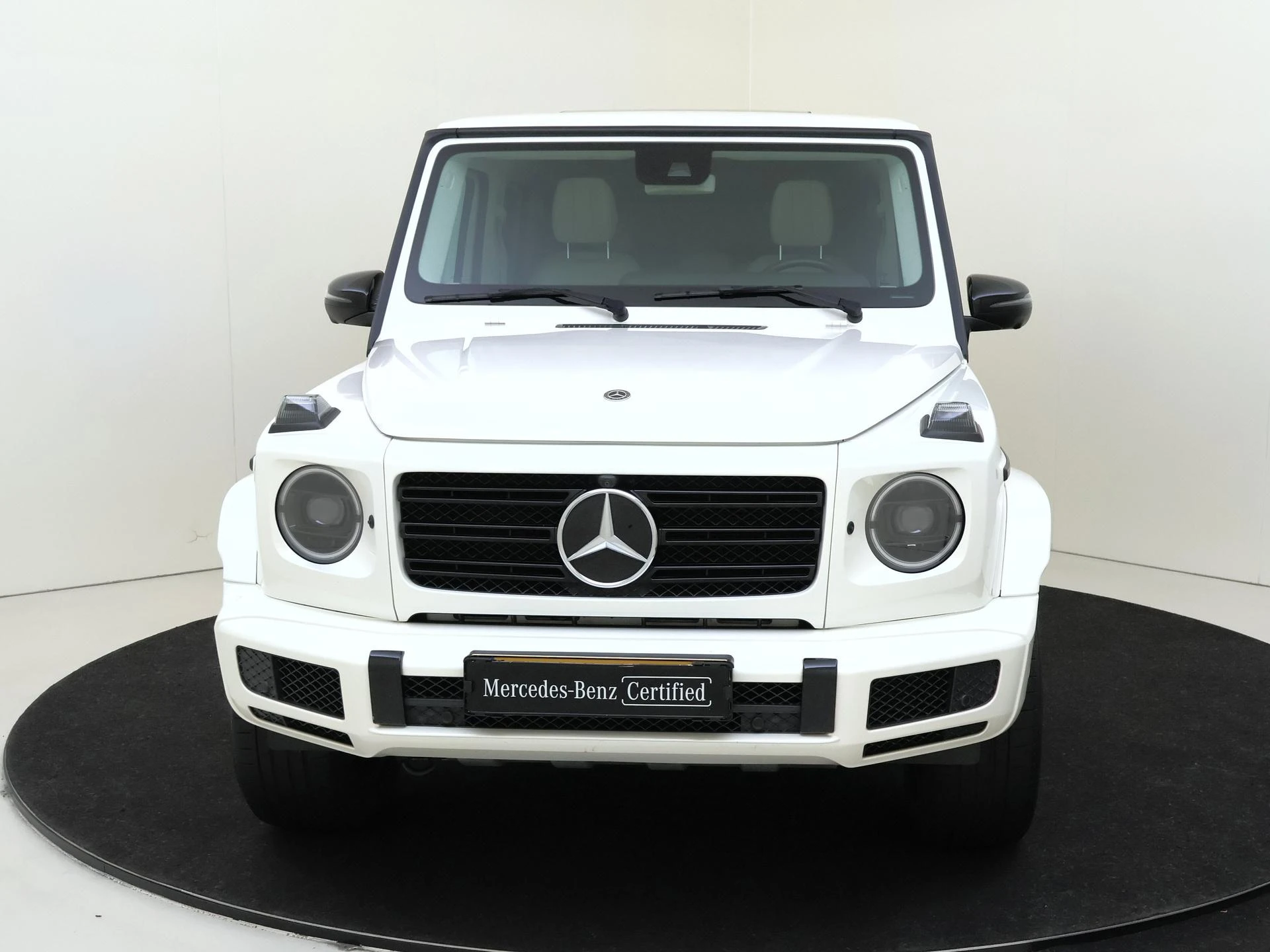Mercedes-Benz-G-Klasse-image-5