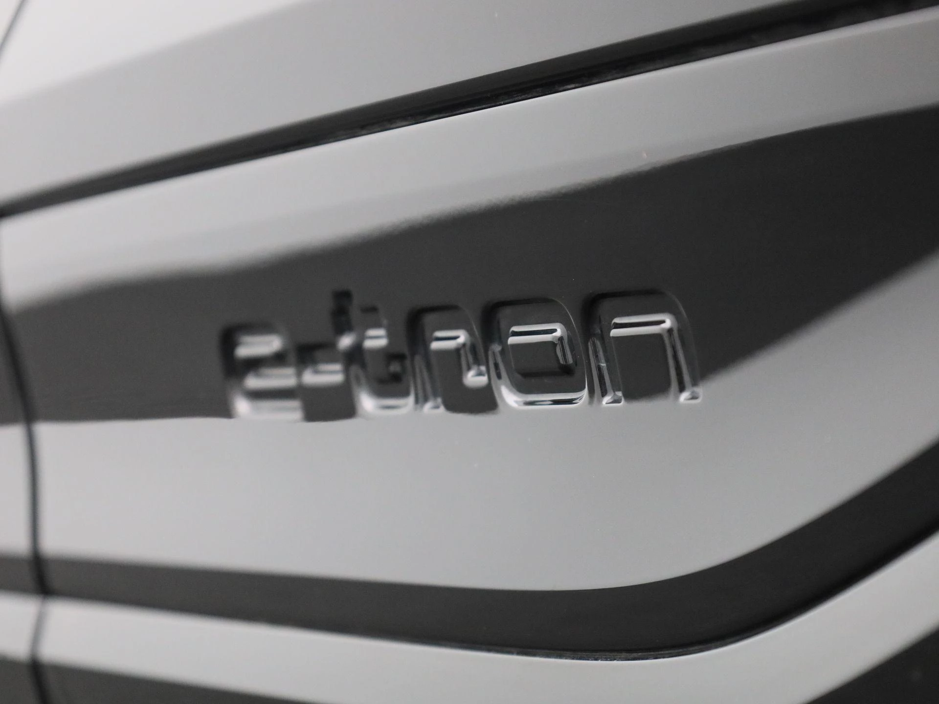 Audi-Q6 e-tron-image-48