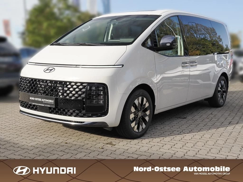 Hyundai Staria HEV 7-Sitzer Signature Panoramadach