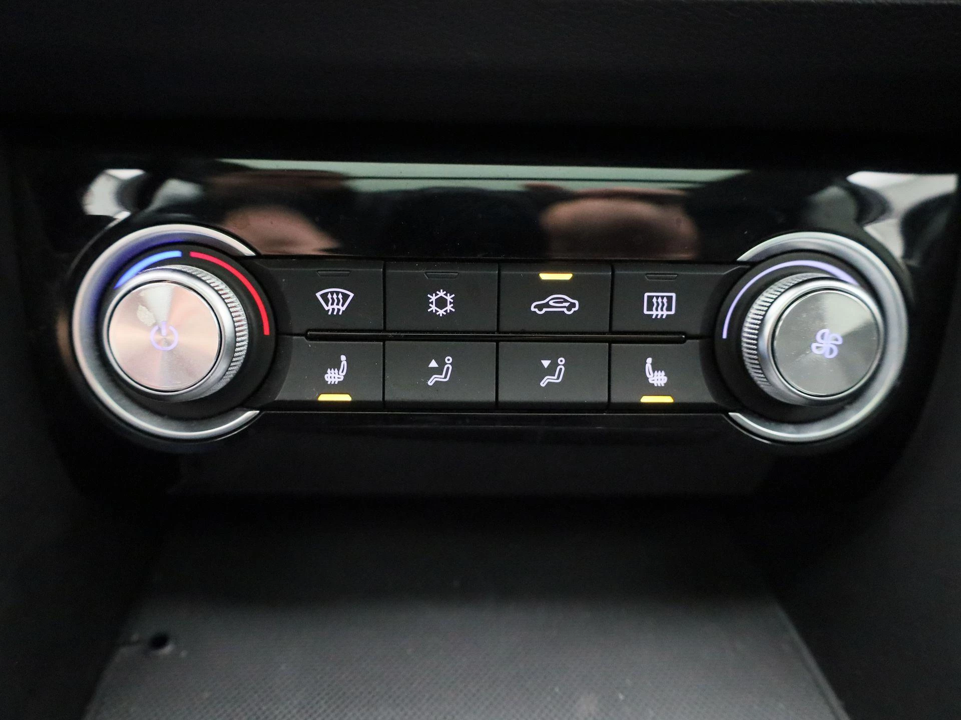 MG ZS EV Luxury 45 kWh