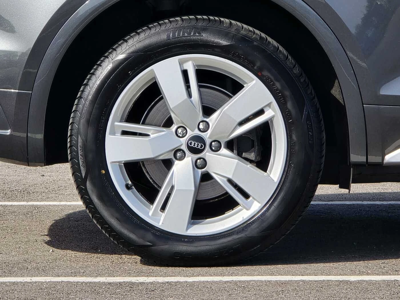 Audi-Q5-image-4