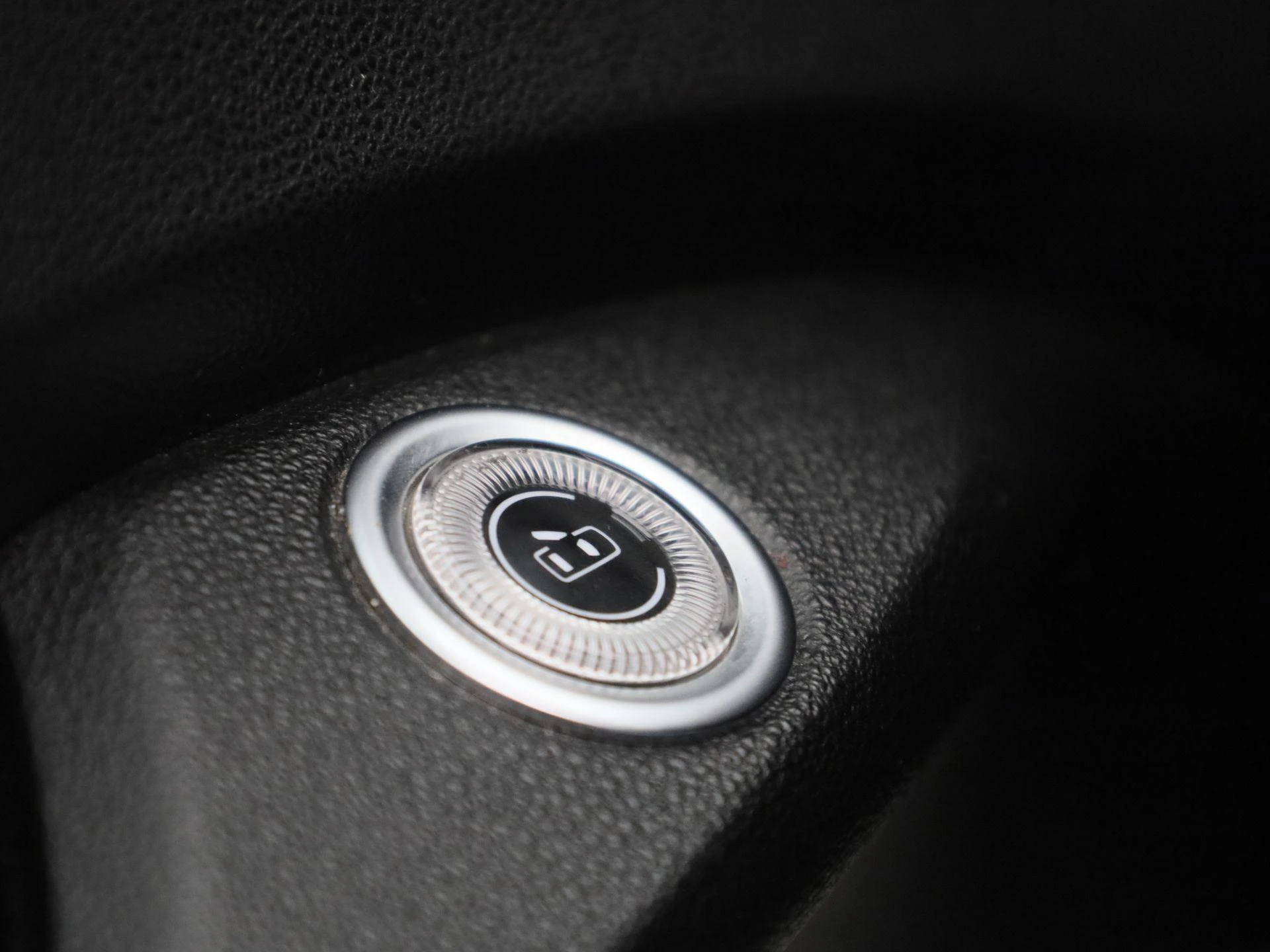 Fiat-500e-image-29