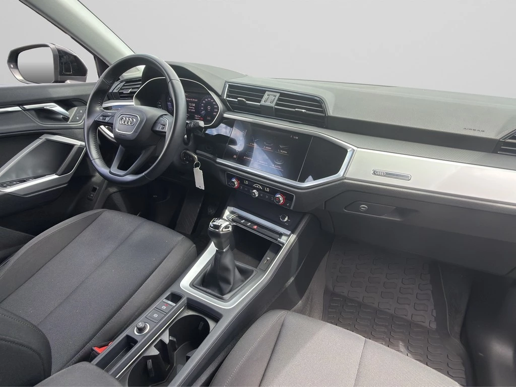 Audi-Q3-image-7