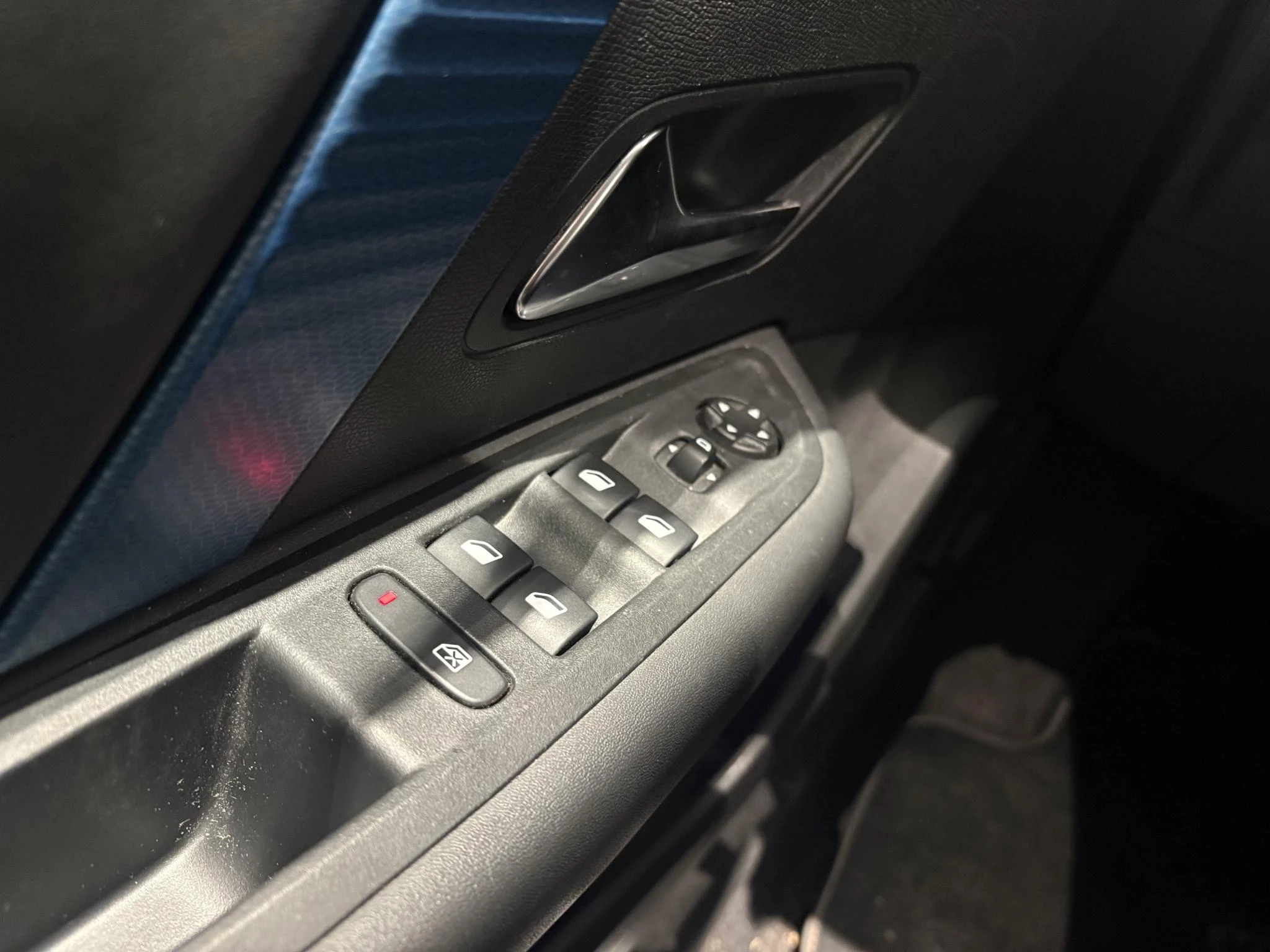 Citroën-ë-C4-image-13