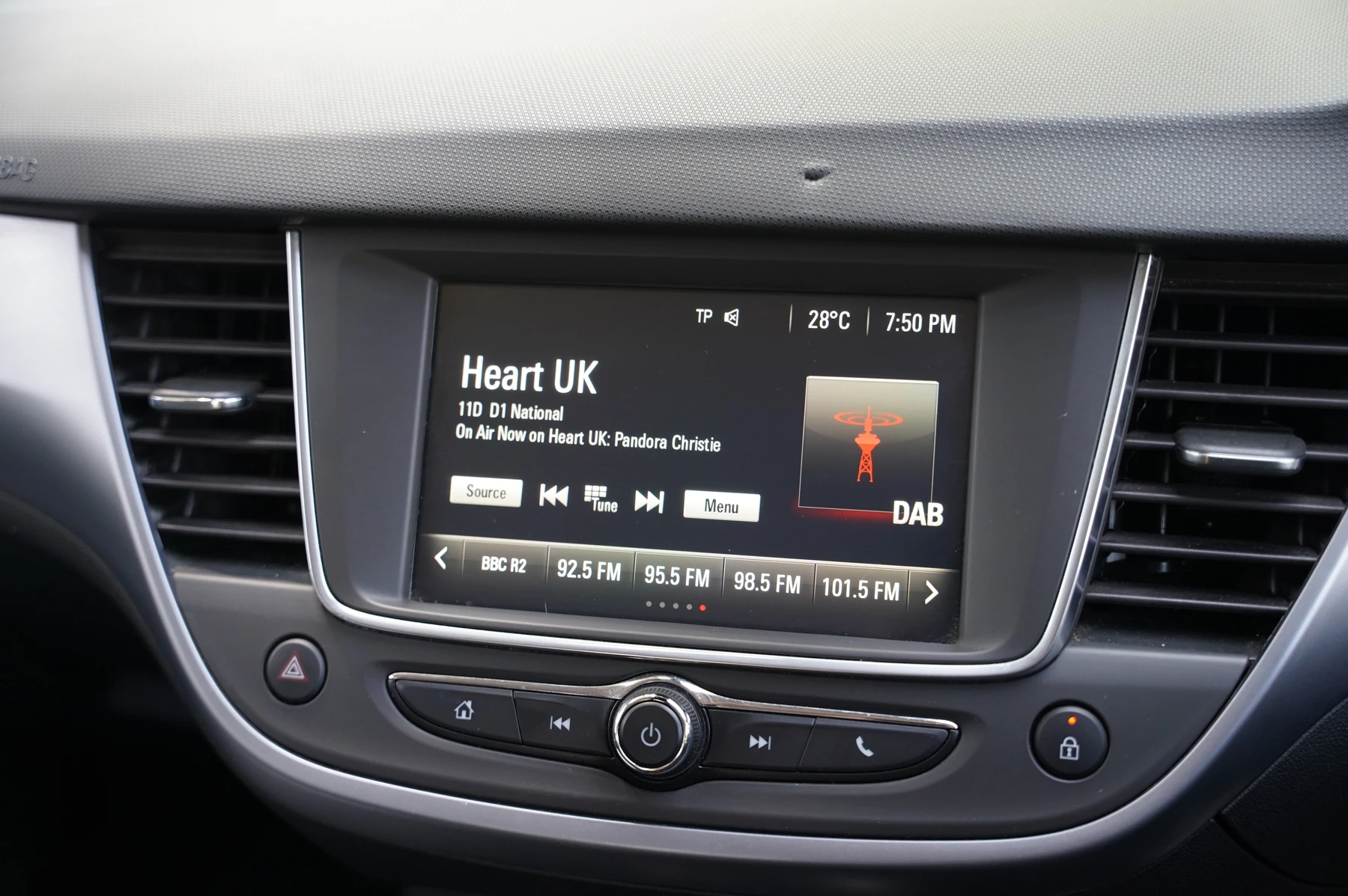 Vauxhall-CROSSLAND X-image-20