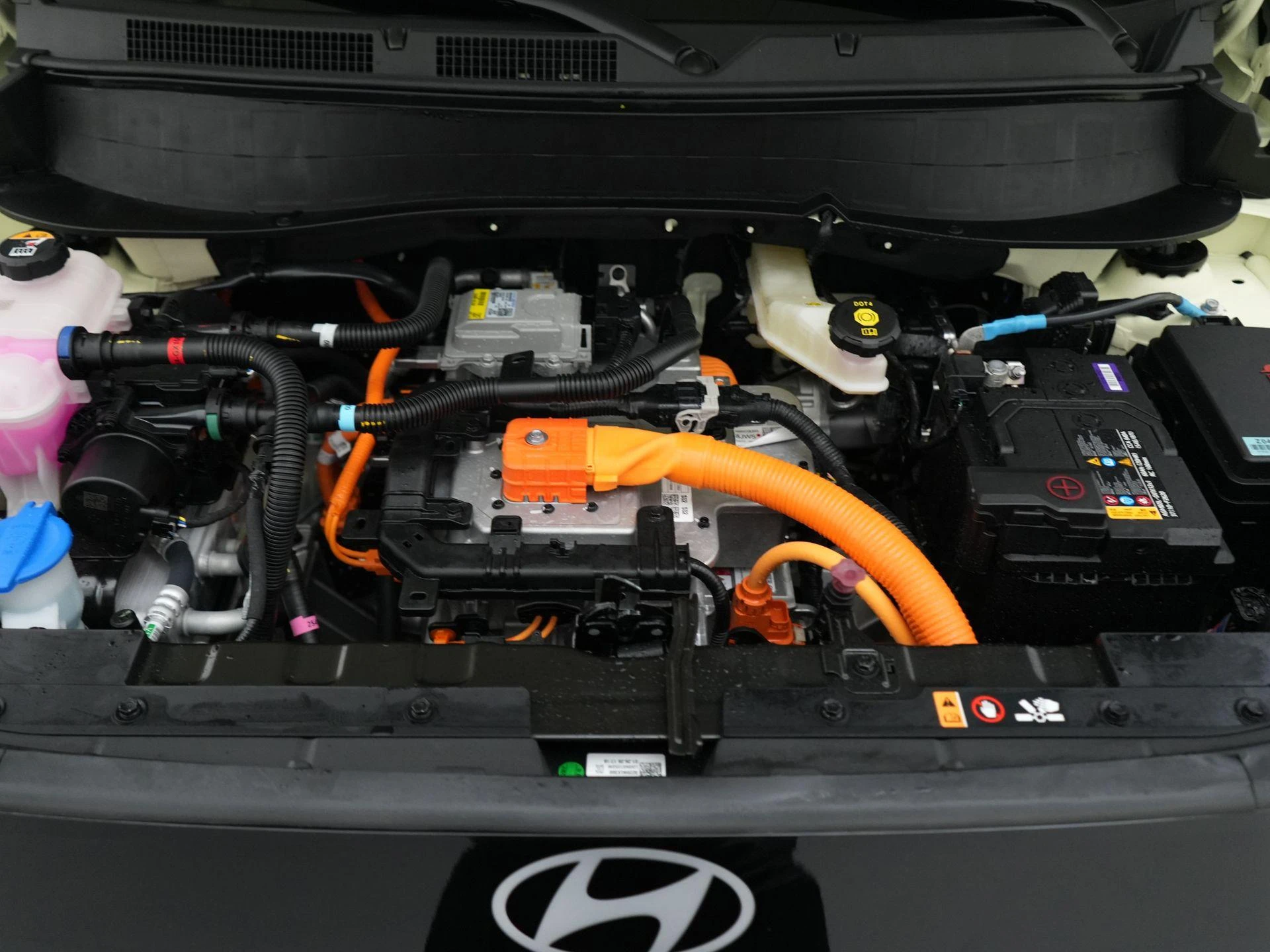 Hyundai-Inster-image-41