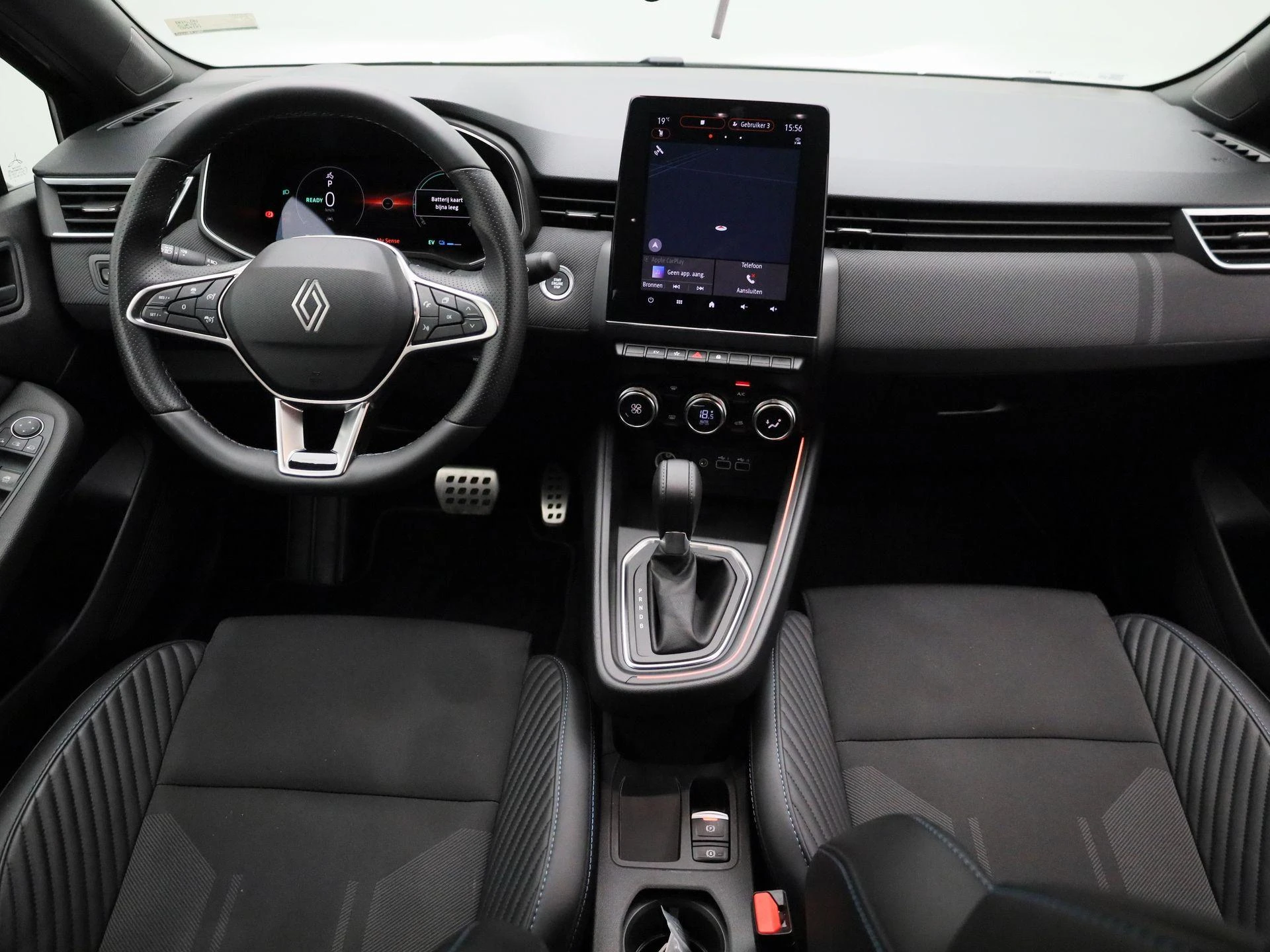 Renault-Clio-image-8