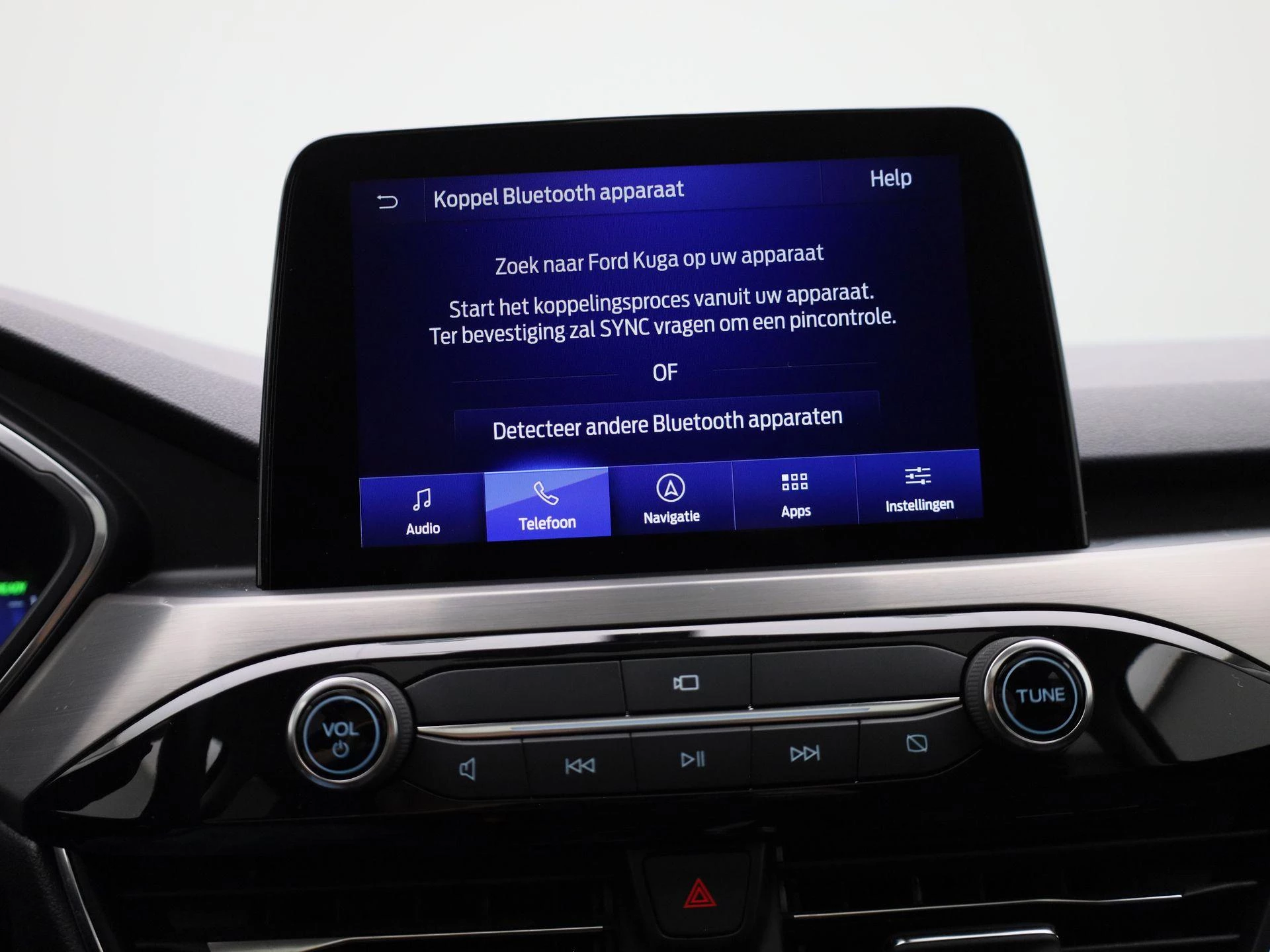 Ford-Kuga-image-23