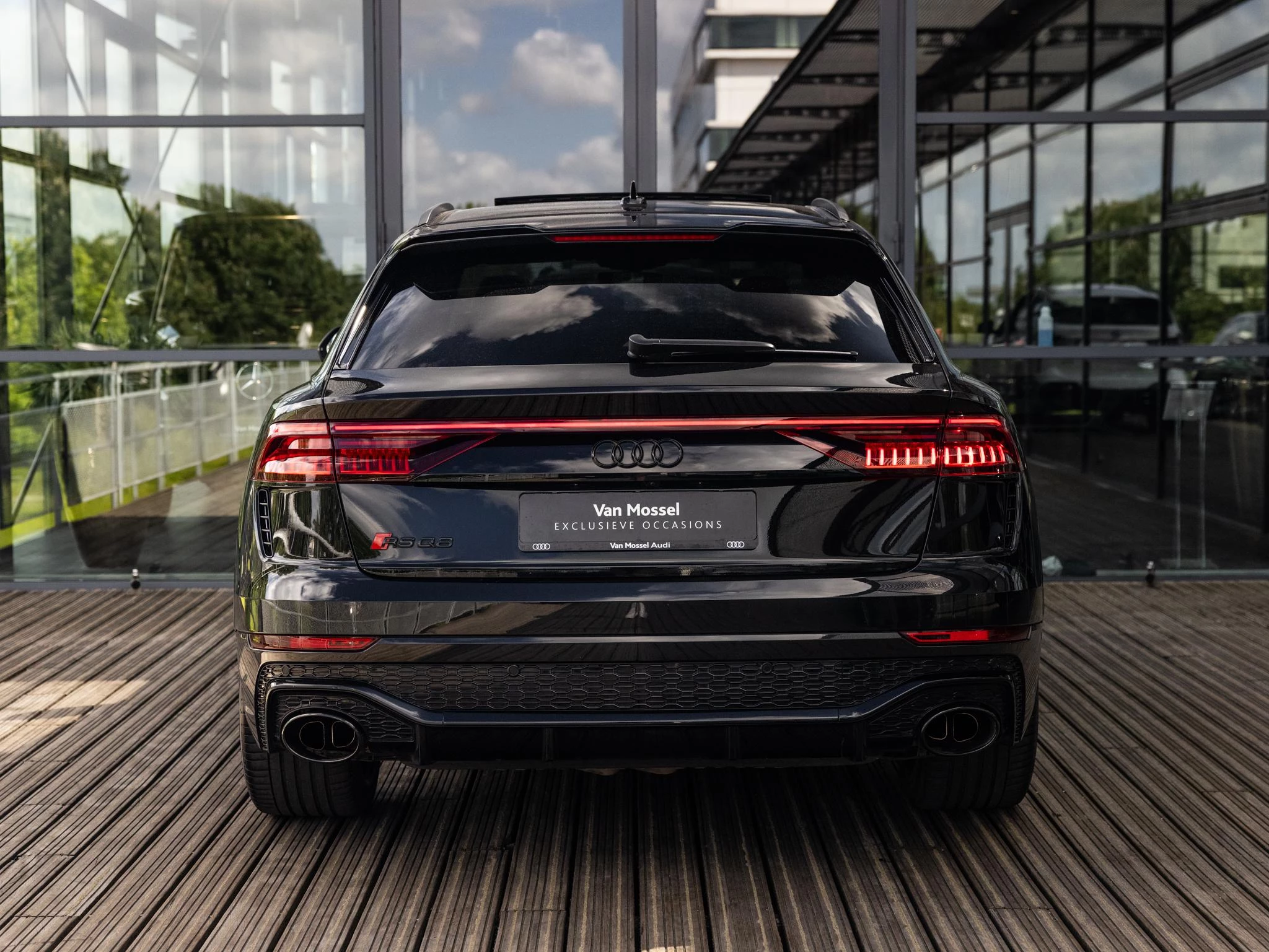 Audi RSQ8 4.0 TFSI quattro
