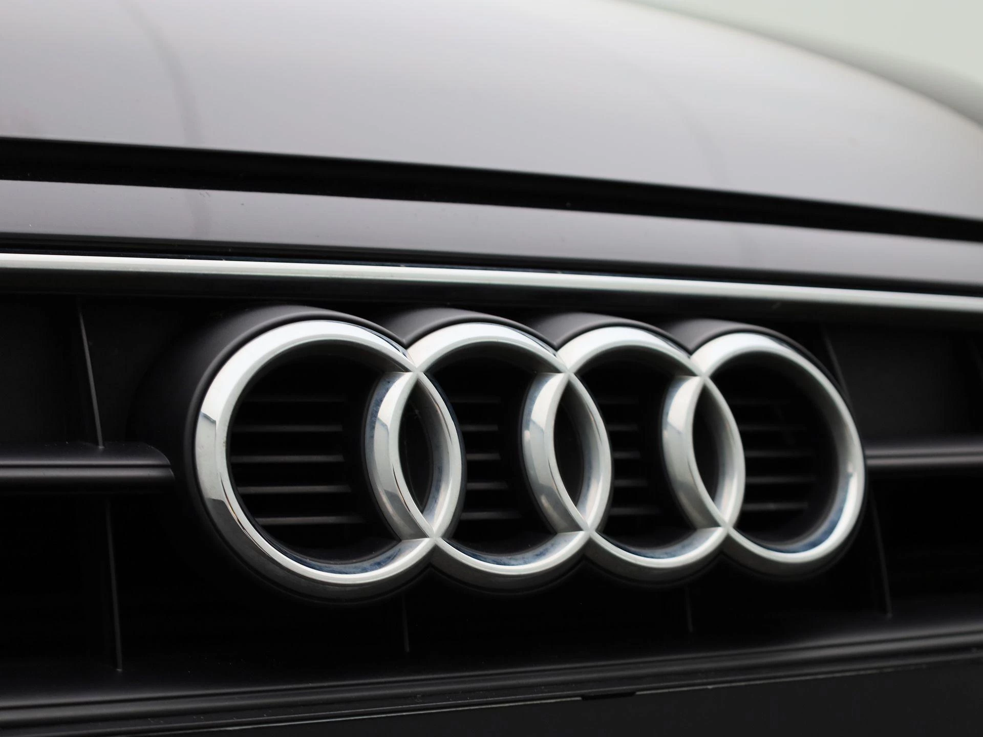 Audi A4 2.0 30 TDi 100kW S tronic Attraction B.E