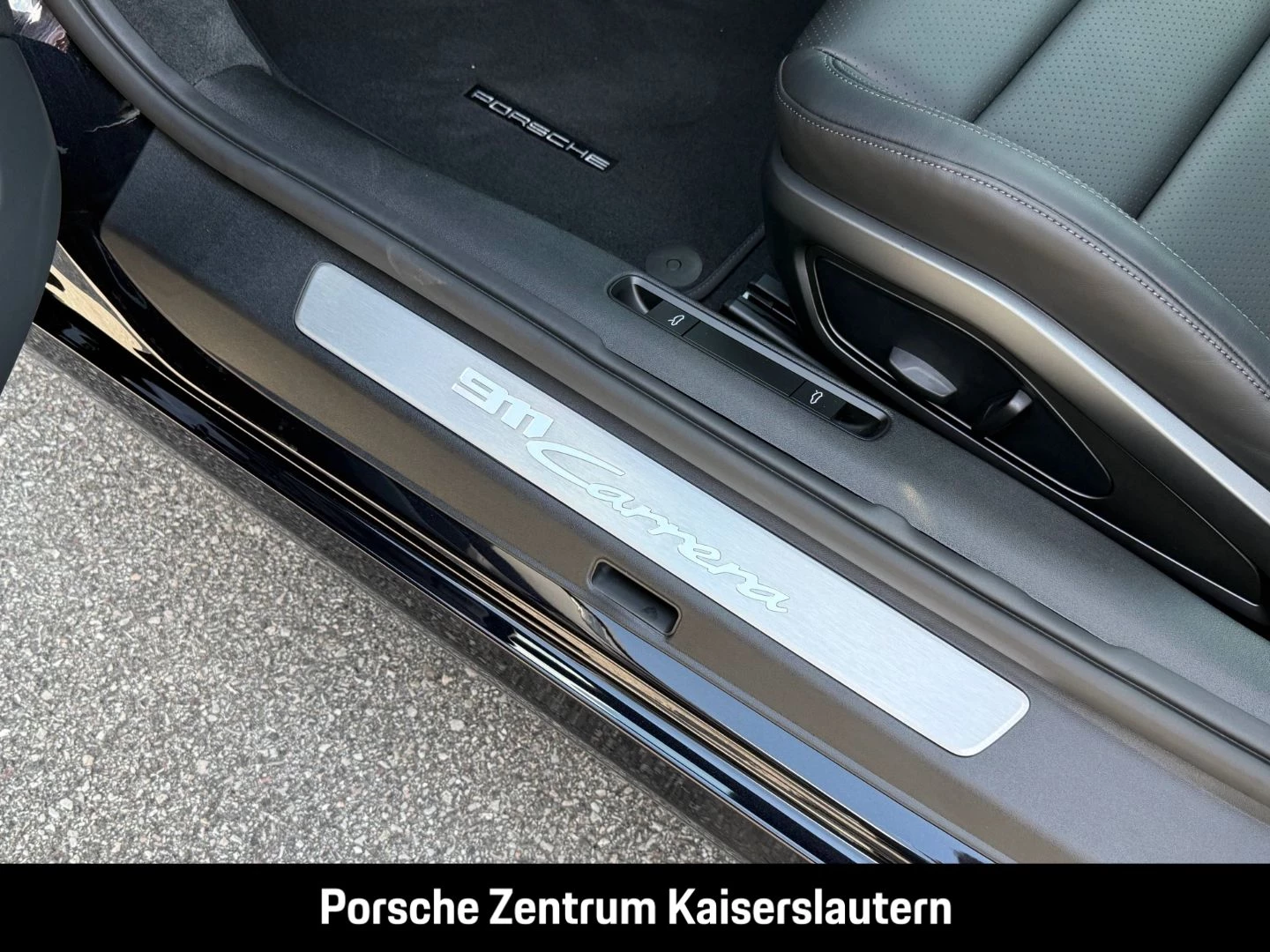 Porsche 911 992 Carrera Cabrio Liftsystem-VA Sportabgas carrera