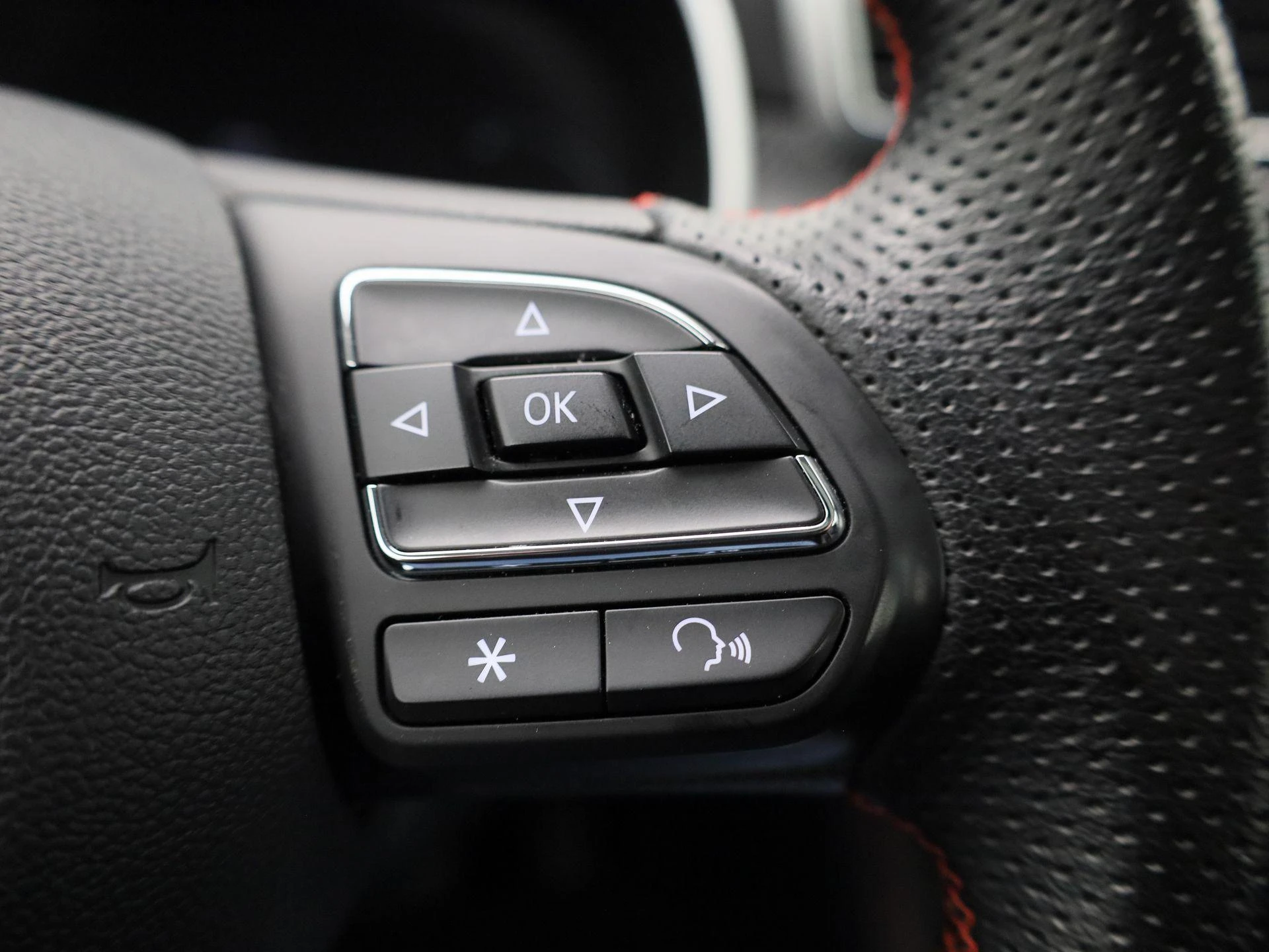 MG-ZS EV-image-16