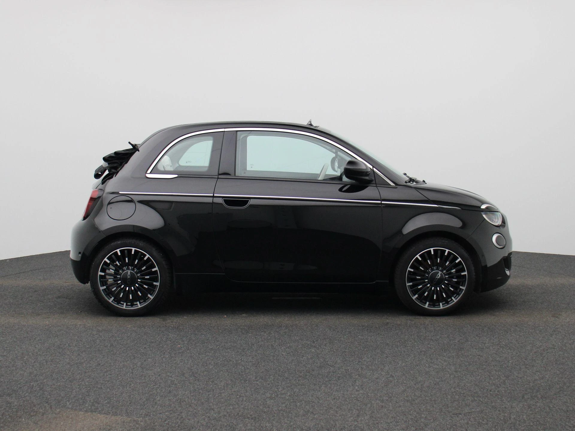 Fiat-500e-image-5
