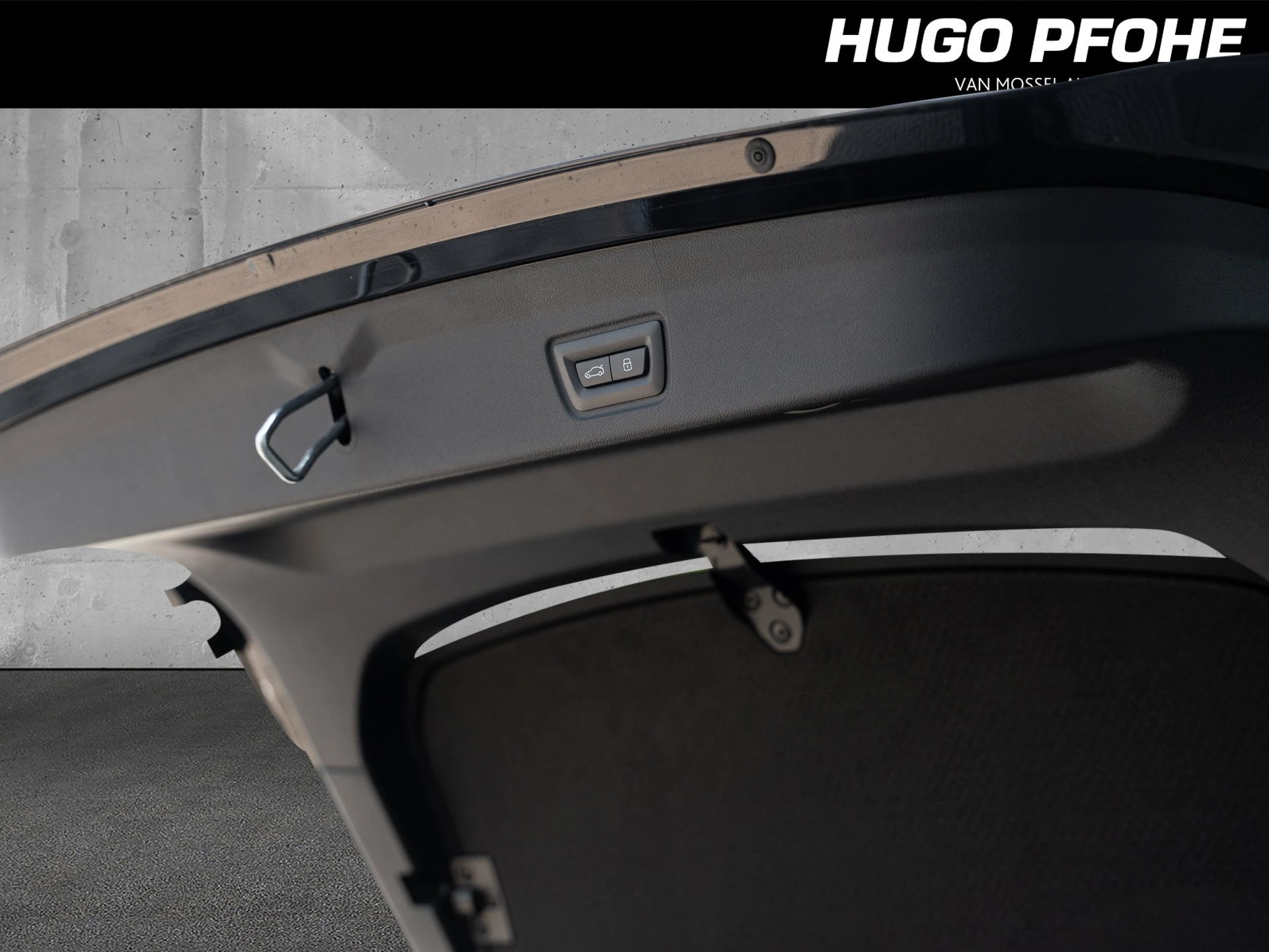 BMW-i4-image-26