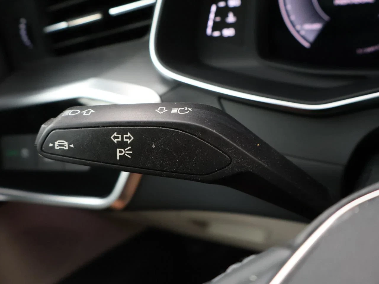 Audi-A6-image-13