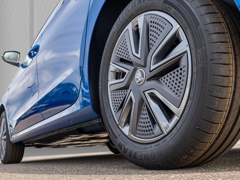 Škoda Fabia 1,0 TSi DSG Tour