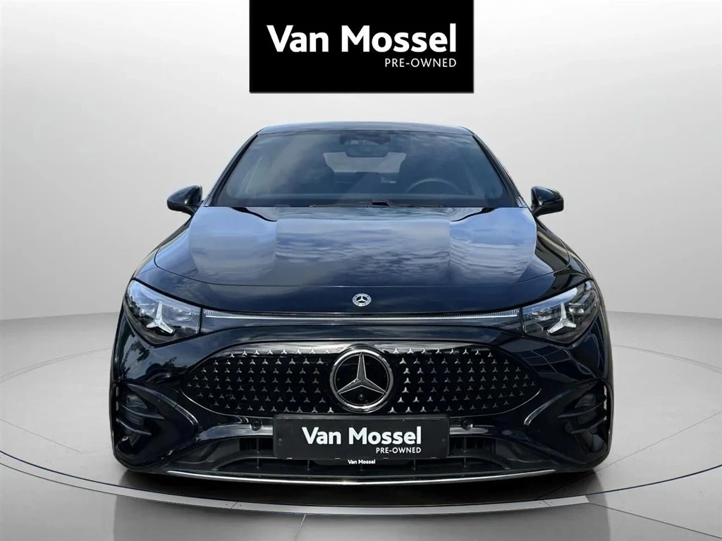 Mercedes-Benz-CLA-image-1