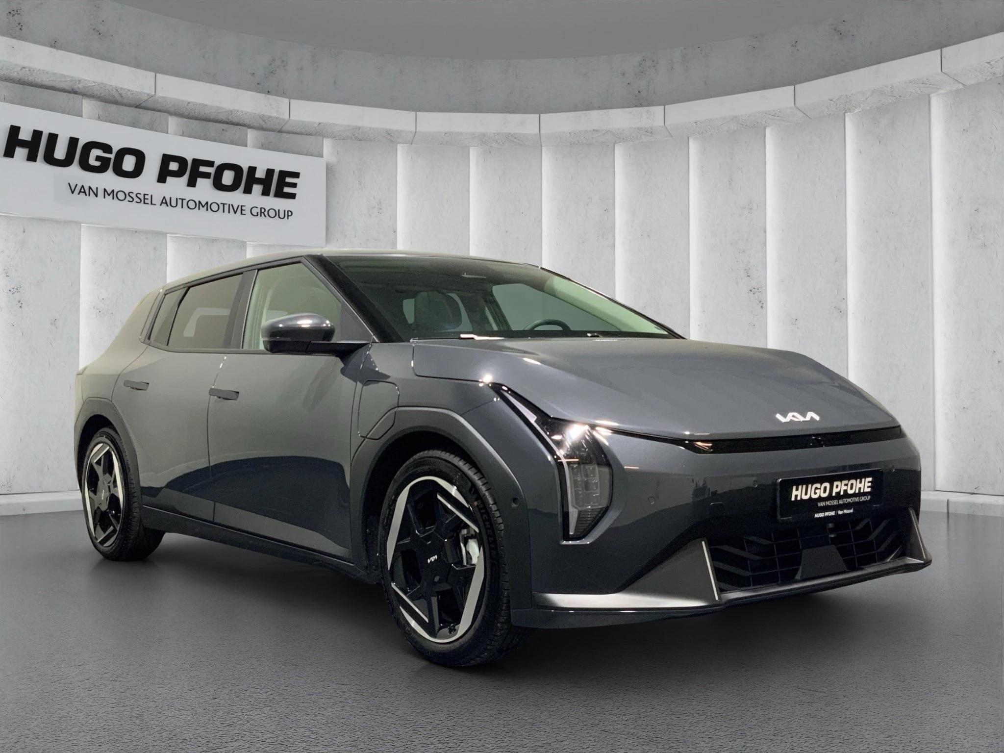 Kia EV4 Hatchback Earth 81 kWh 150 kW Frontantrieb Schräghecklimousine. 5-türig